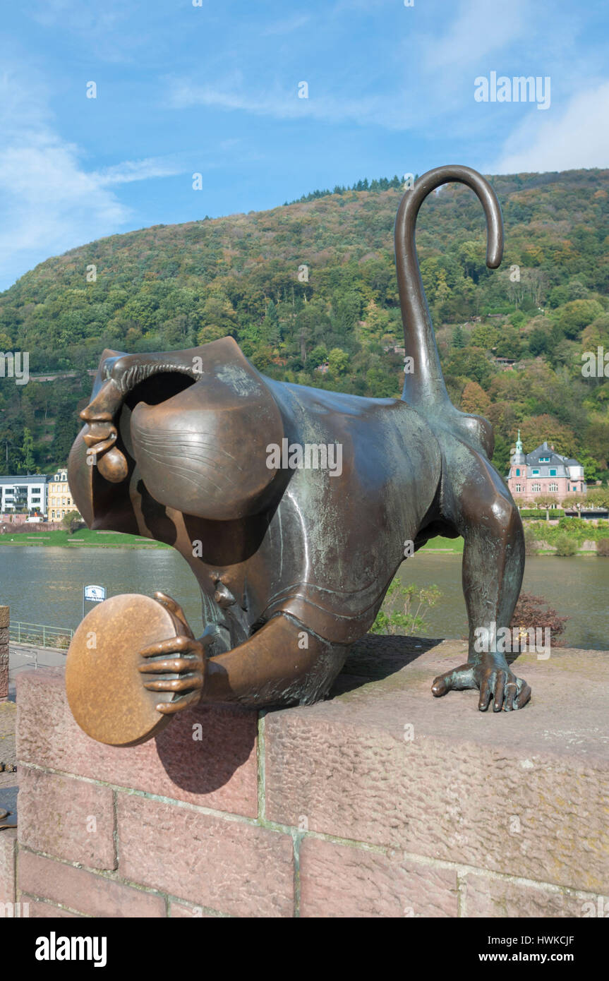Affen Skulptur, Altstadt, Karl Theodor Brücke, Neckartal, Heidelberg, Kurpfalz, Odenwald, Baden-Württemberg, Deutschland Stockfoto