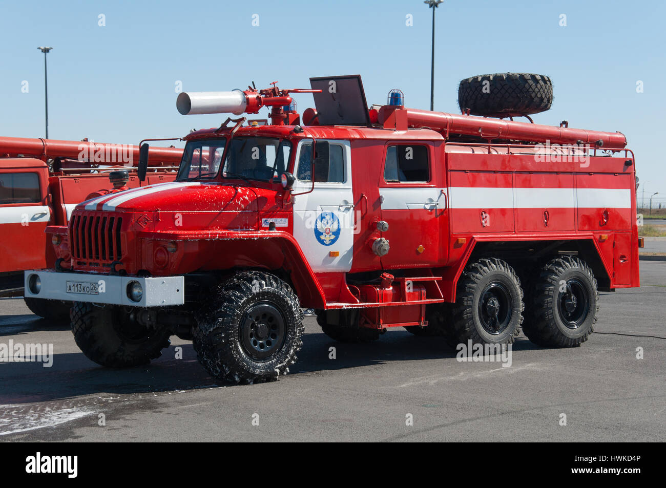 Demonstration der Feuer-Ausrüstung in der Nähe des Einkaufszentrums, Rostow am Don, Russland, 19. September 2015 Stockfoto