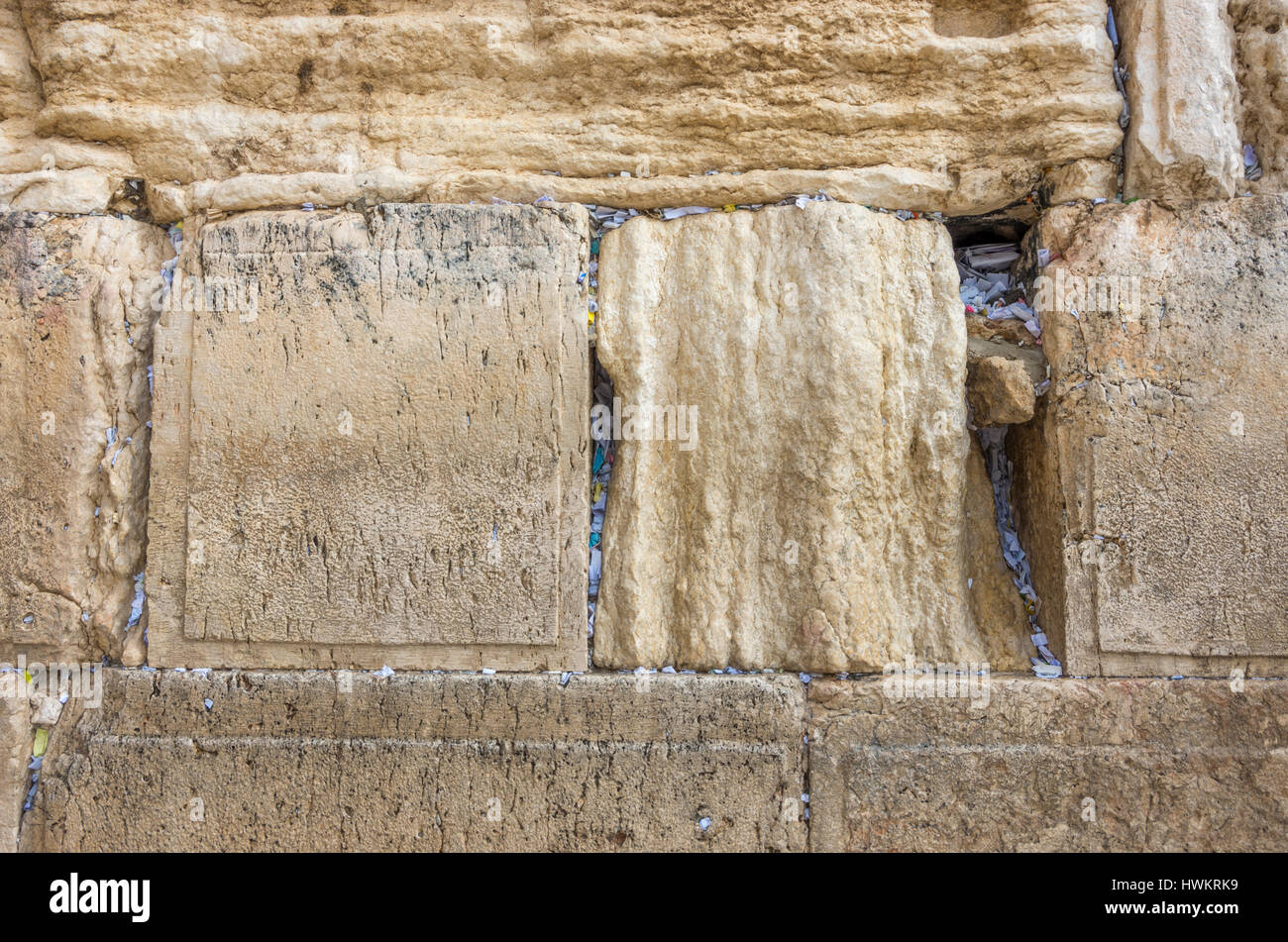 Gebetsnoten in der wand -Fotos und -Bildmaterial in hoher Auflösung – Alamy