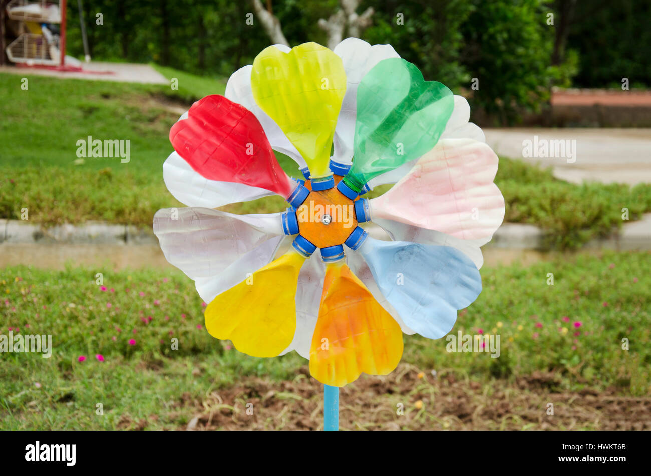 Blinkende Windmühle Mit LED-Lichtern & Musik - Buntes Spinner-Spielzeug Für Kinder-Draußen