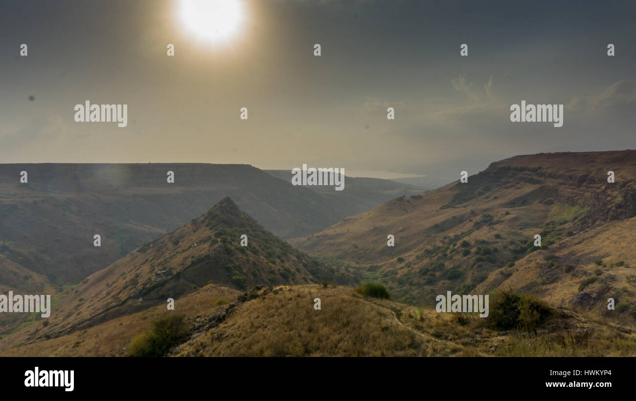 Sonnenuntergang in den Bergen-Landschaft Stockfoto