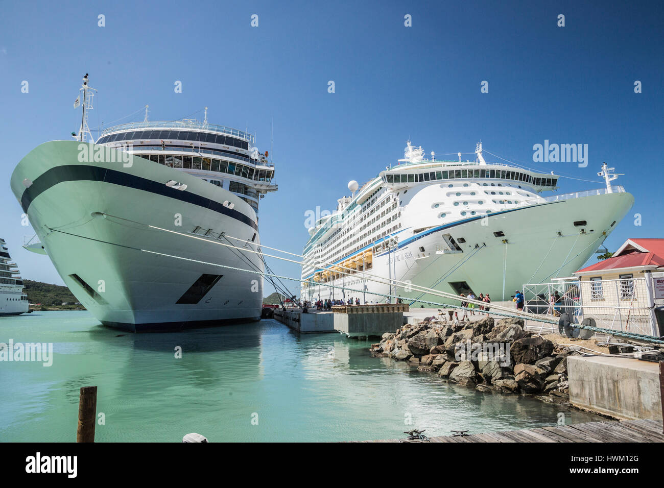 Antigua-St. john's Kreuzfahrtschiffe im Hafen Stockfoto