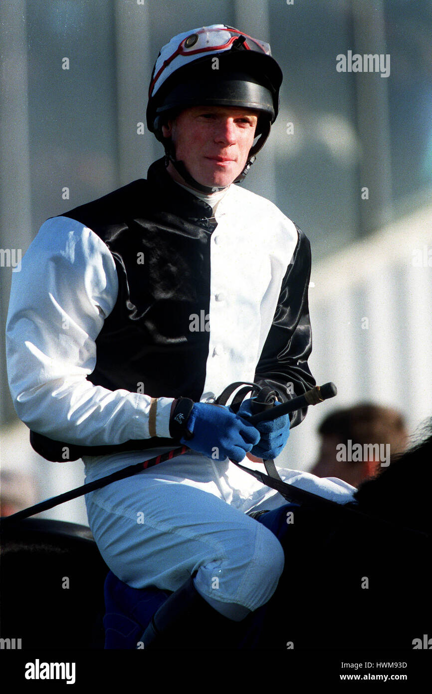 Herr E.BABINGTON JOCKEY 29. Oktober 1998 Stockfoto