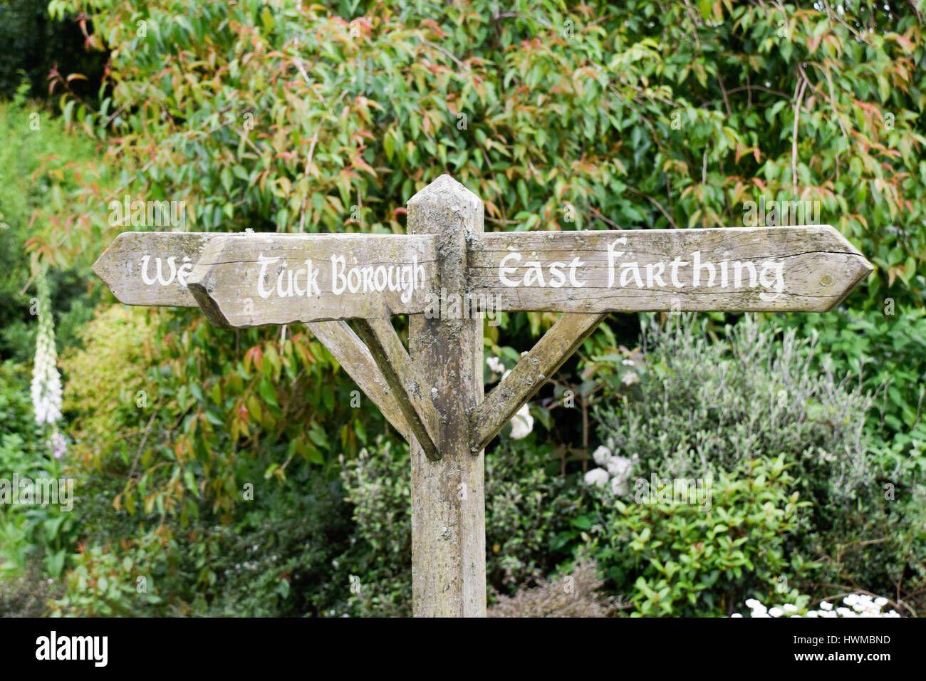 Ein Schild im Shire gefunden - Hobbiton, Neuseeland Stockfoto