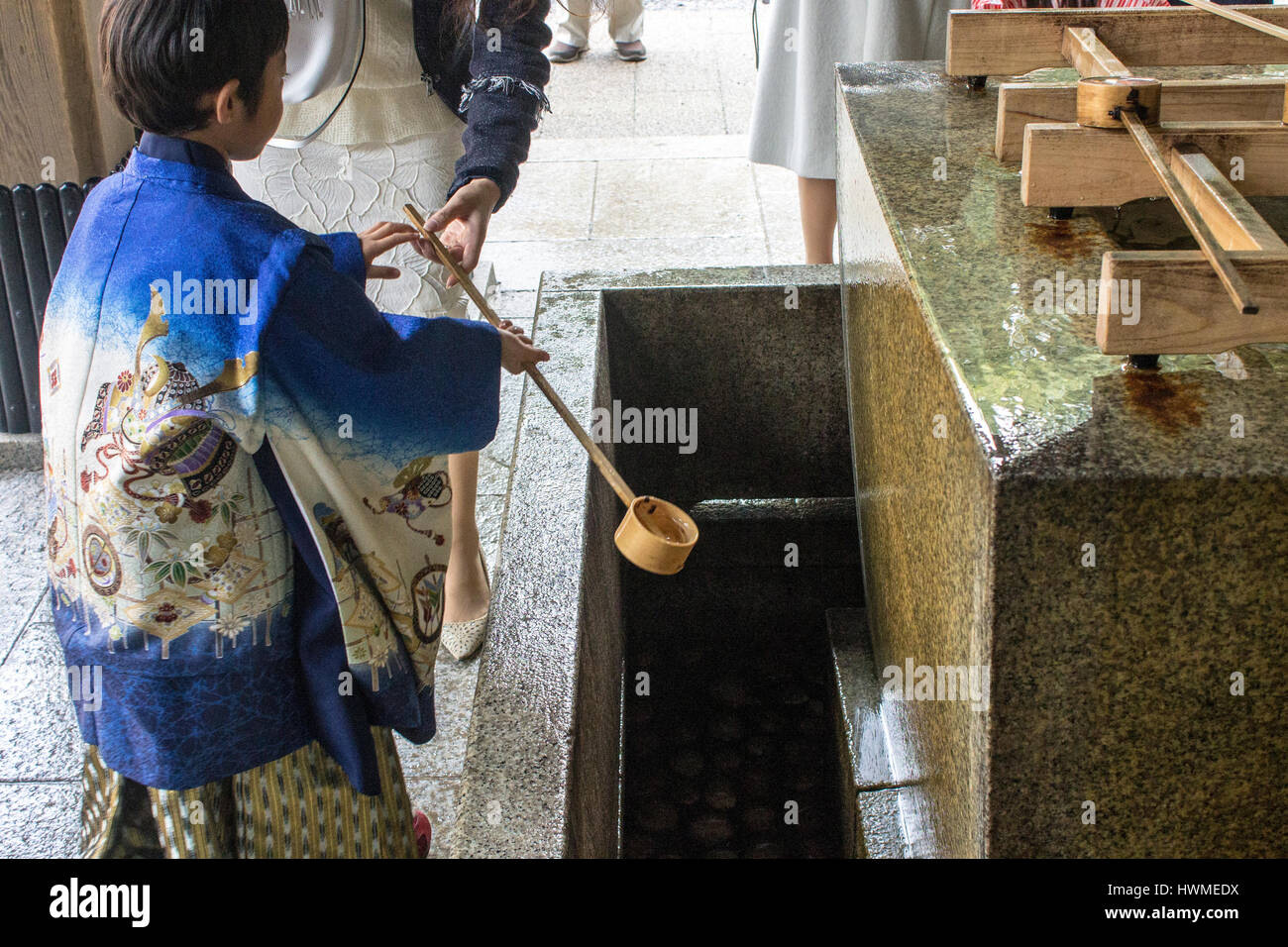 Meiji, Jingu, Schrein, Shinto, Tokio, Japan, Herbst, Blätter, Momiji, rot, Momijigari, Herbst, Farben, Laub, Blatt, peeping, Koyo, Kanpukai, Ahorn, Asien Stockfoto