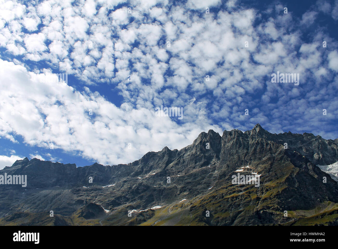 Breuil Cervinia Grandes Mauern Alpenkette Stockfoto