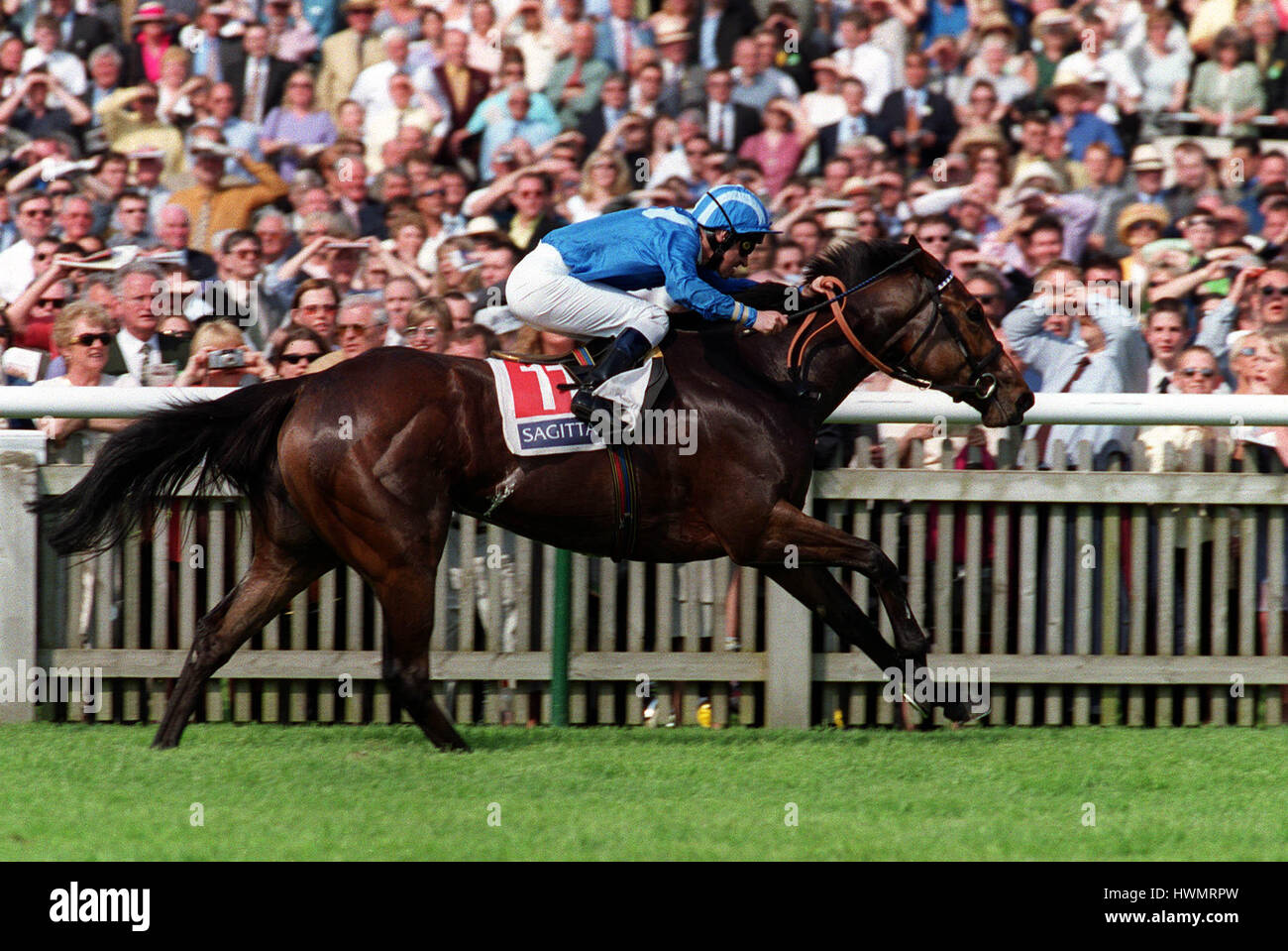 LAHAN gewinnt 1000 GUINEAS GERITTEN von R.HILLS 7. Mai 2000 Stockfoto