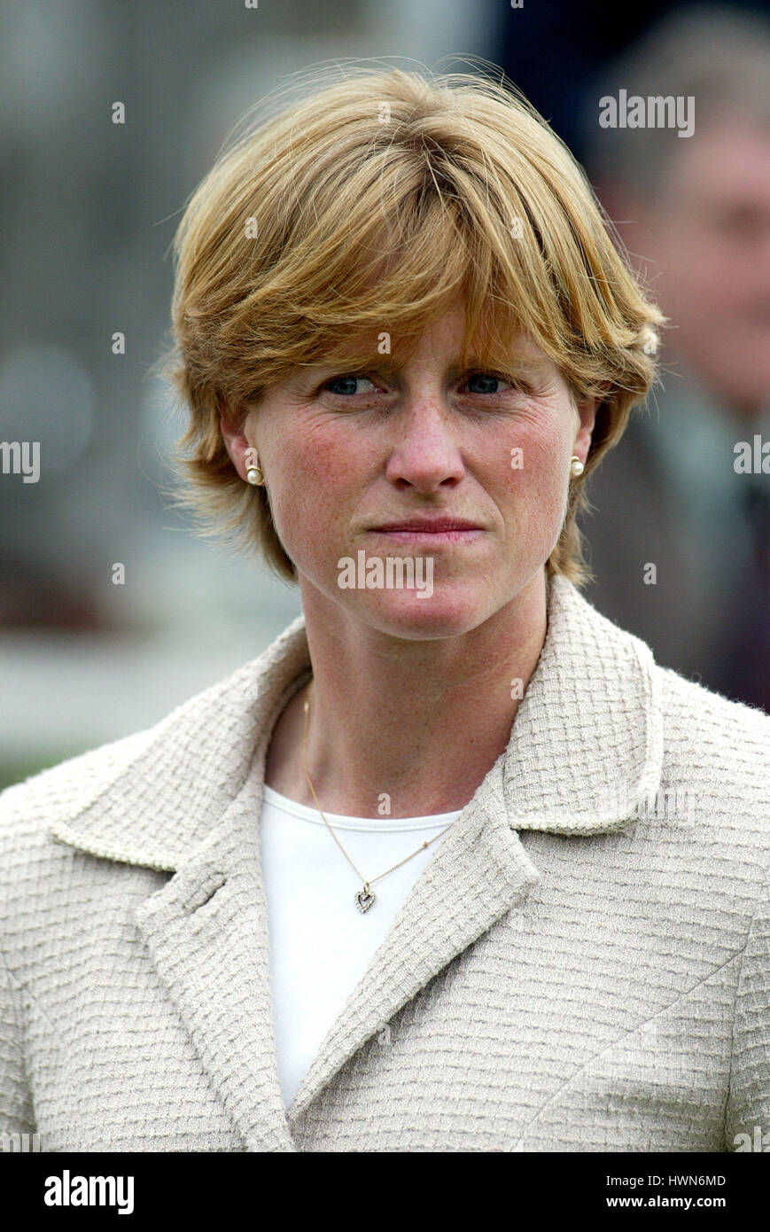 AMANDA PERRETT RACE HORSE TRAINER YORK RACECOURSE YORK 20. August 2002 Stockfoto