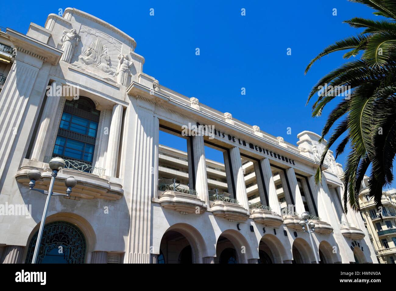 Frankreich, Alpes-Maritimes, Nizza Promenade des Anglais, Art-Deco-Fassade des Palais De La Mediterranee (Mediterranean Palace) Stockfoto