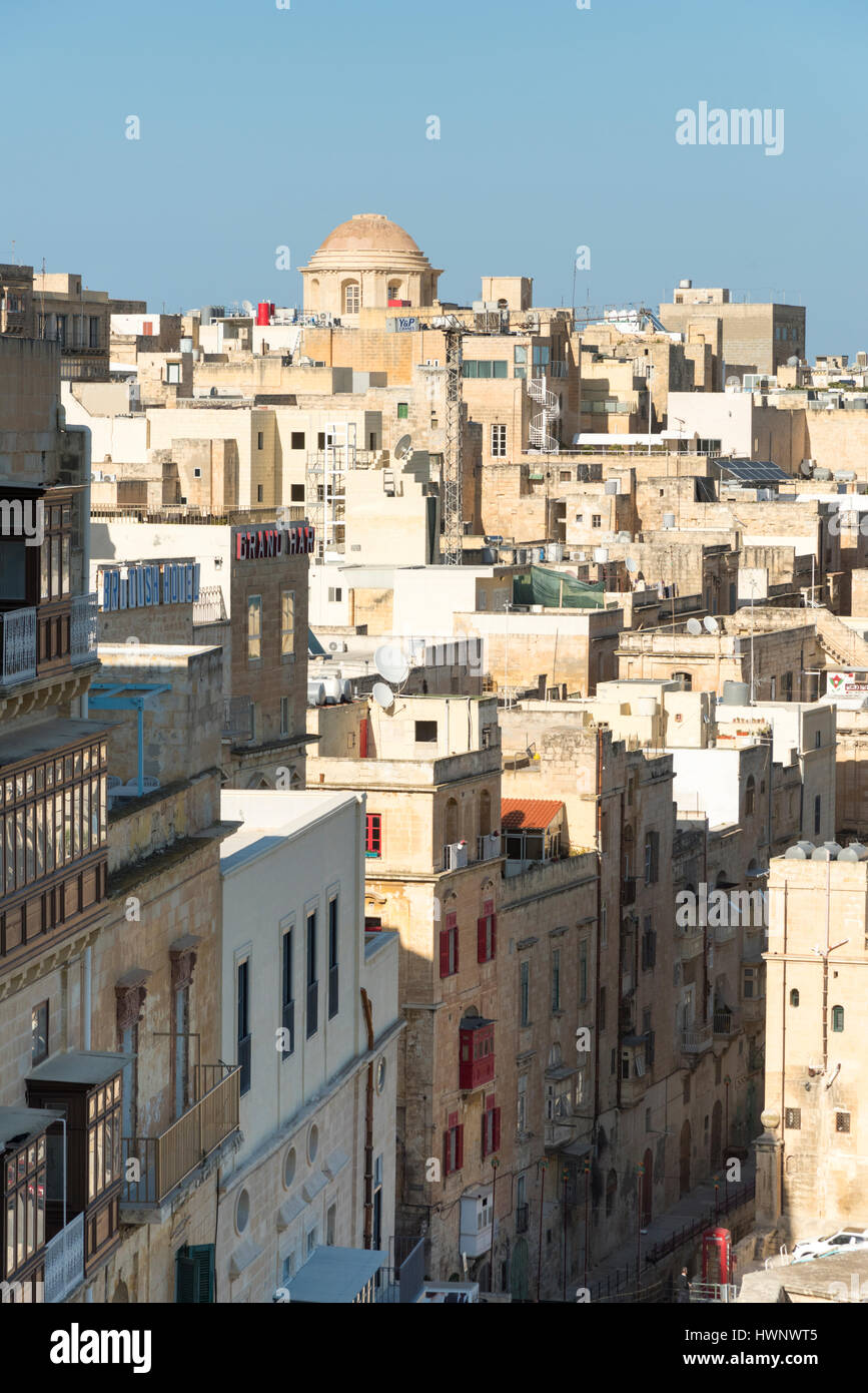 Altbauten und die Skyline von Malta Valetta, der Hauptstadt von Malta und europäische Stadt der Kultur 2018 Stockfoto