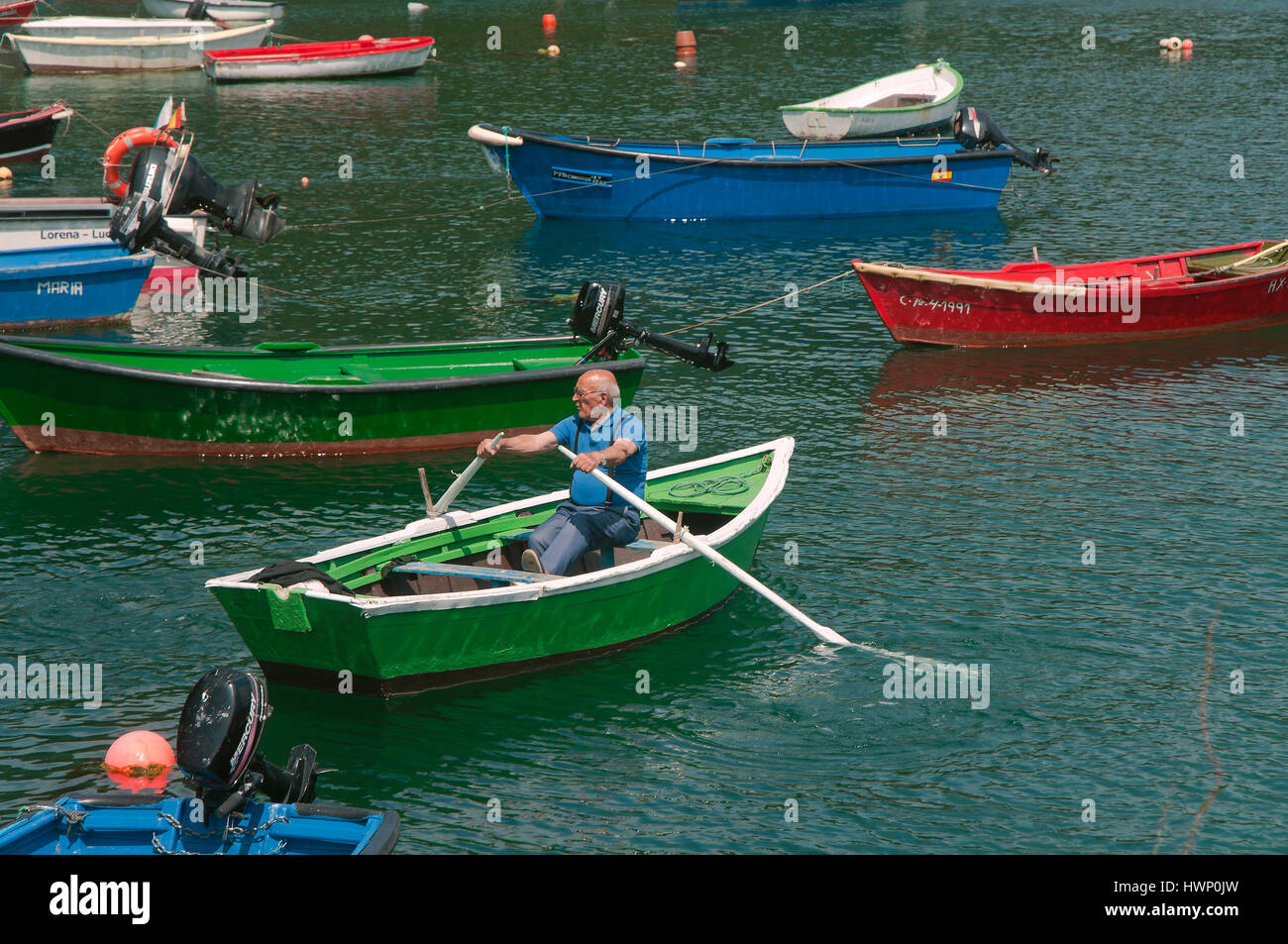 Ruderboot, Hafen, Cedeira, La Coruña Provinz, Region Galicien, Spanien, Europa Stockfoto