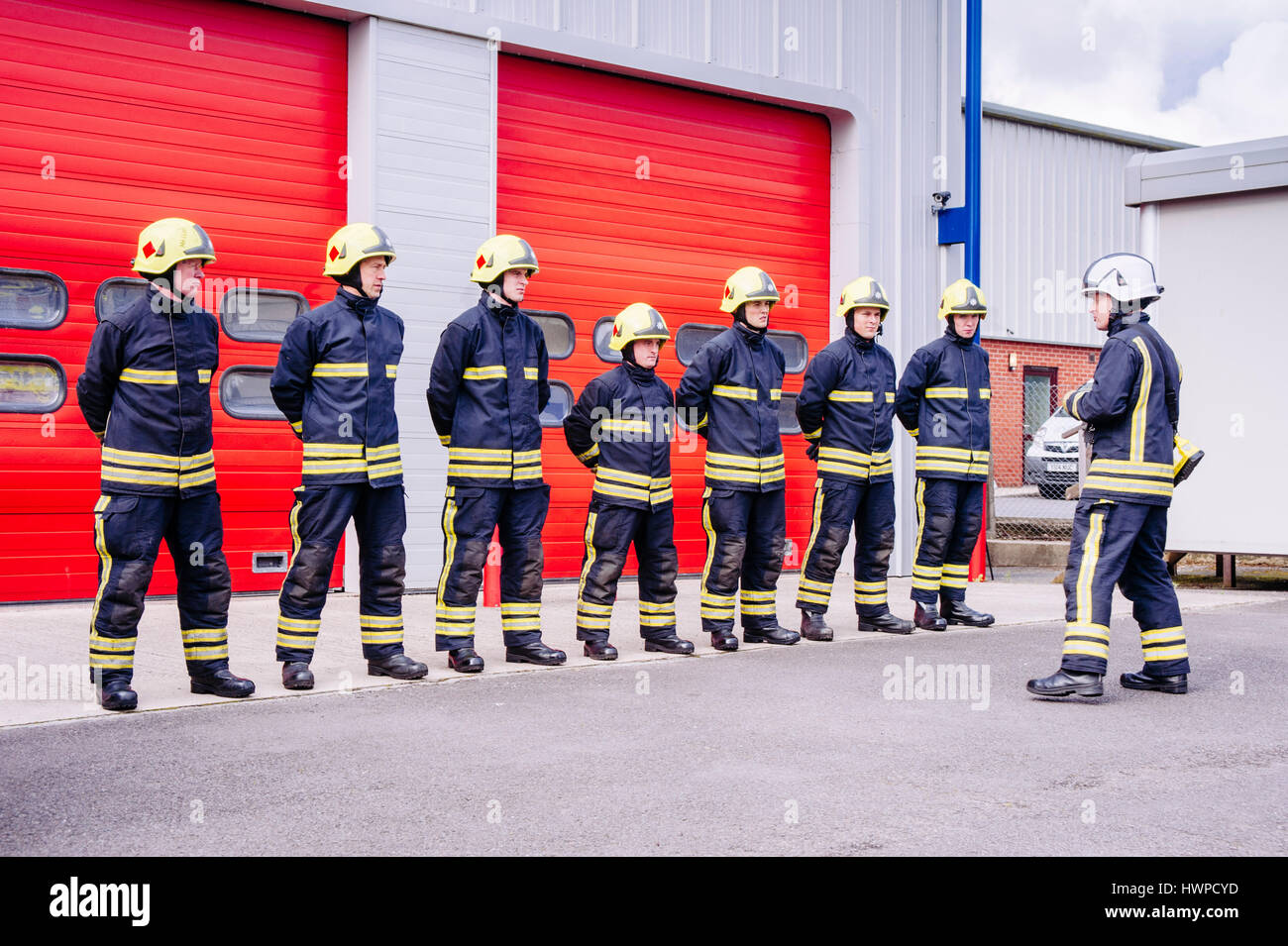 Feuer- und Rettungsdienst Ausbildung Stockfoto
