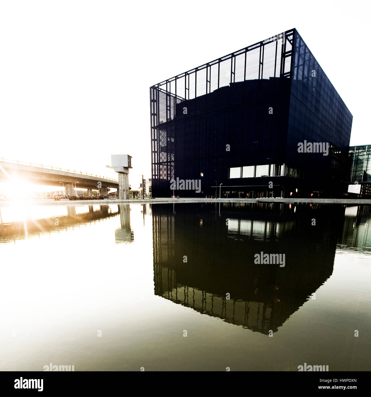 Koncerthuset (zuvor Kopenhagen Concert Hall) befindet sich in Ørestad in Kopenhagen und ist Teil der DR Byen (DR Town). Der Konzertsaal ist design Stockfoto