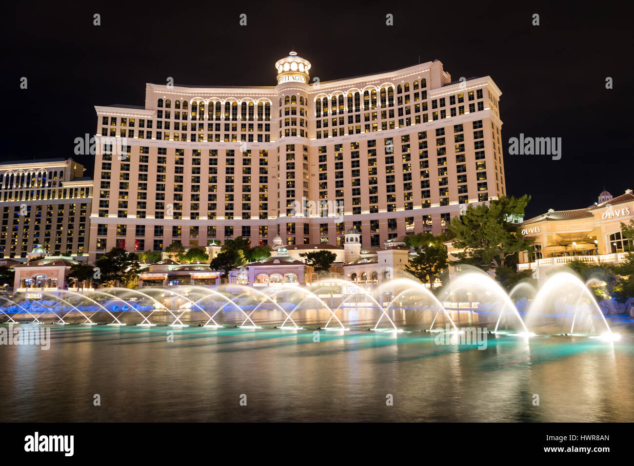 Tanzende Fontänen im Bellagio Hotel Casino in der Nacht - Las Vegas, Nevada, USA Stockfoto