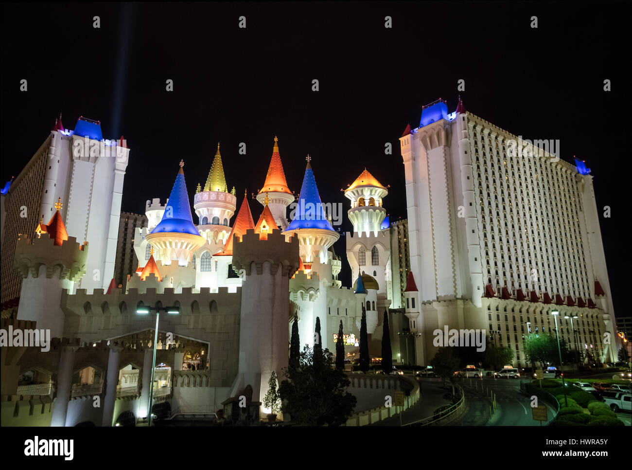 Excalibur Hotel &amp; Casino in der Nacht - Las Vegas, Nevada, USA Stockfoto