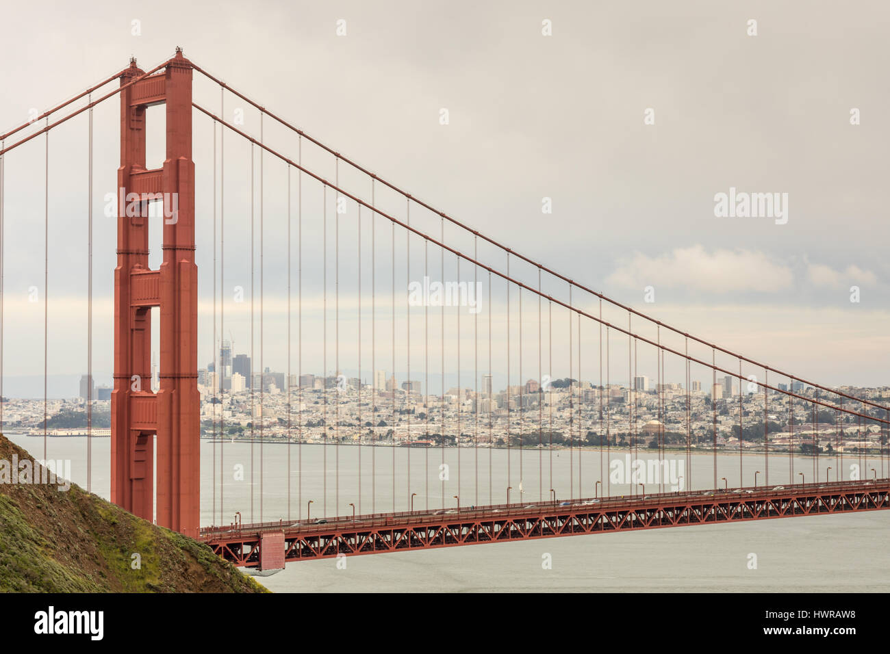 Die Golden Gate Bridge und die Skyline von San Francisco Stockfoto