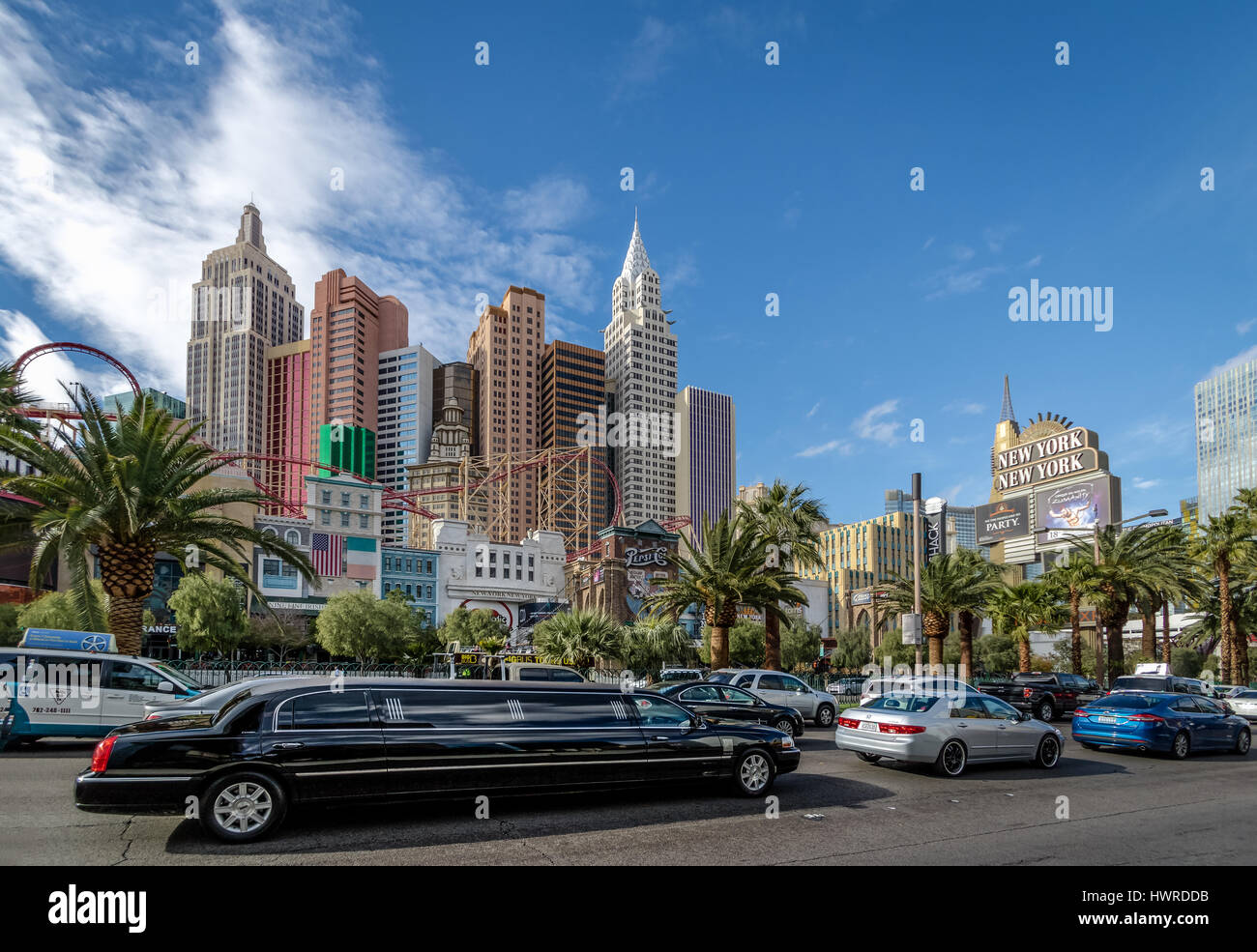 Stretch-Limousine vor New York New York Hotel and Casino - Las Vegas, Nevada, USA Stockfoto