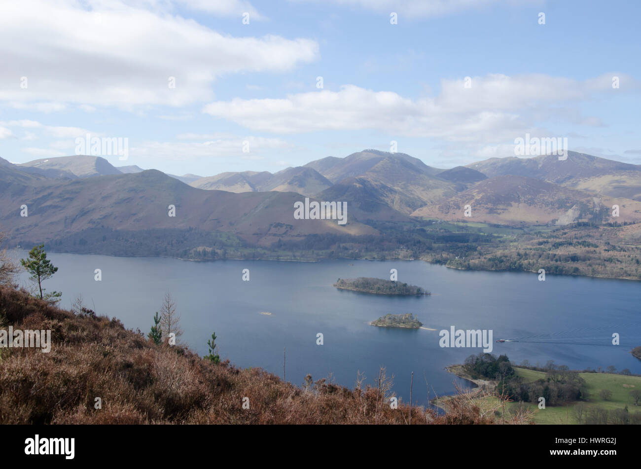 Derwentwater, Lake District, Cumbria, England, Vereinigtes Königreich, Aus Sicht von Walla Crag Stockfoto