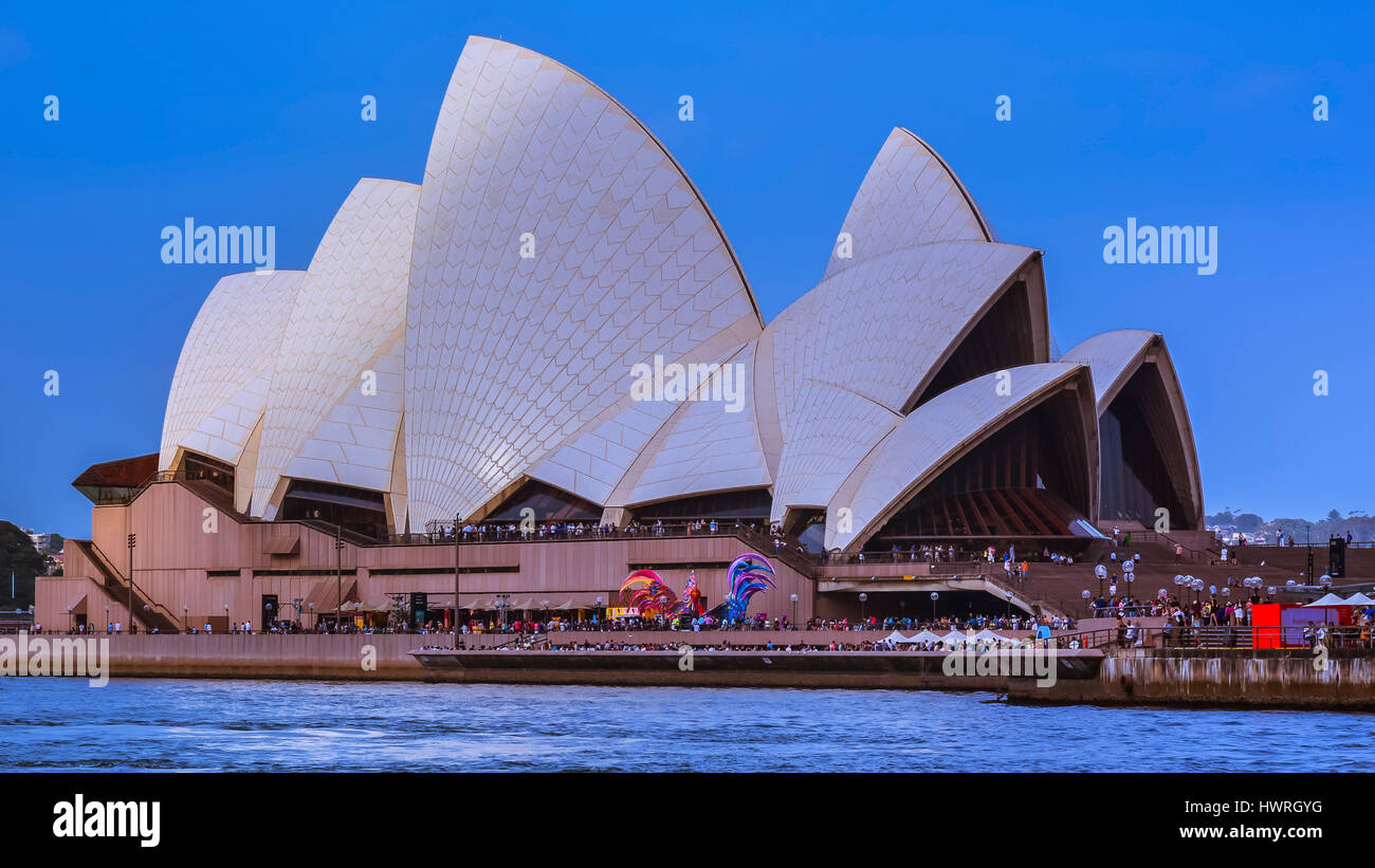 Sydney, Australien - 29. Januar 2017: Sydney Opera House. Es ist einer der belebtesten und kreativsten Kunstzentren der Welt. Stockfoto