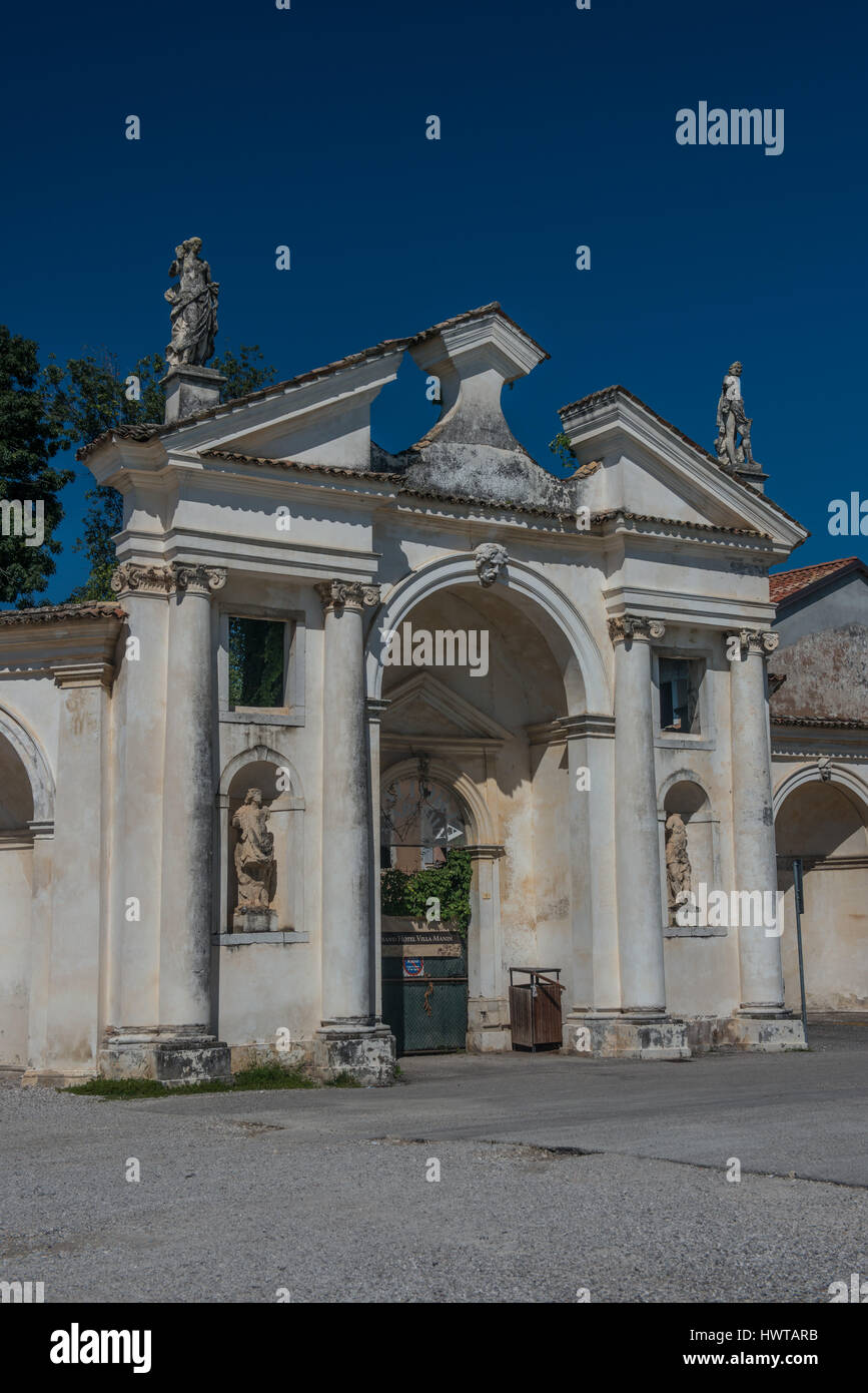 Villa Manin, eine der schönsten Villen in Friaul-Julisch Venetien, gelegen in der Nähe von Codroipo. Stockfoto