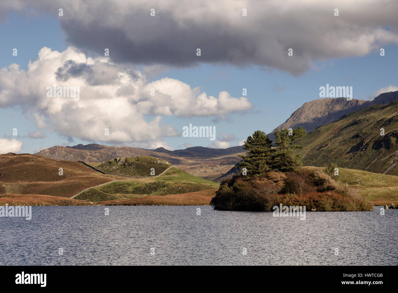 Cregennan Seen bei Cadair Idris nahe Ortszentrum in Snowdonia in Nord-Wales Stockfoto