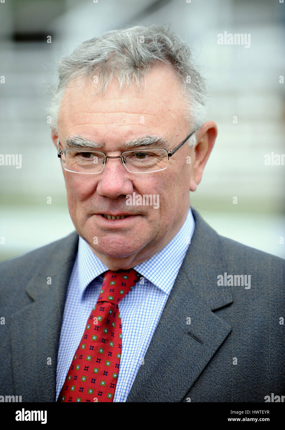 DAVID BARRON Rennen Pferd TRAINER RACE HORSE TRAINER YORK RACECOURSE YORK ENGLAND 16. Mai 2012 Stockfoto