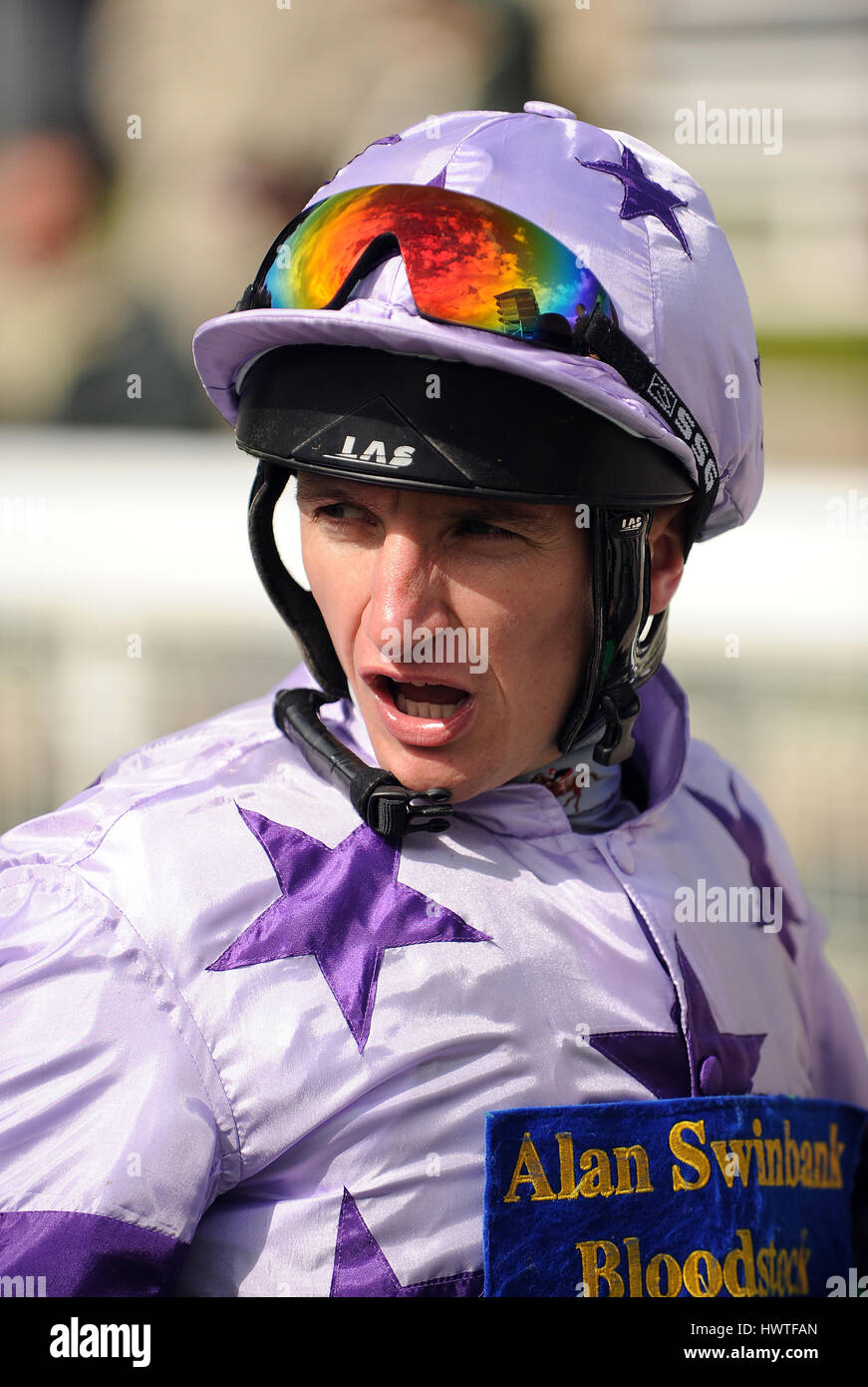 PJ MCDONALD JOCKEY JOCKEY YORK RACECOURSE YORK ENGLAND 12. Mai 2010 Stockfoto