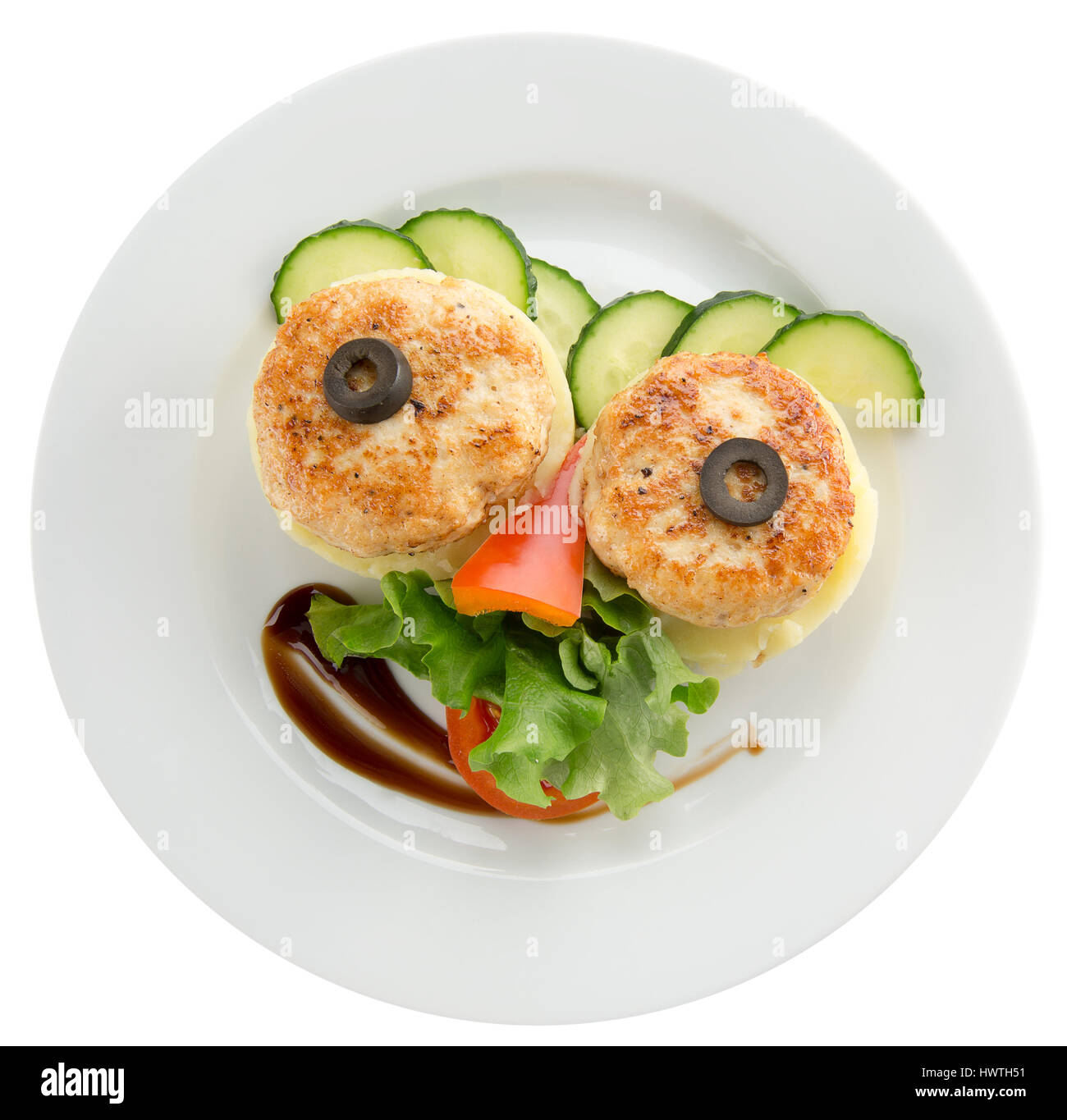 Schnitzel mit Gemüse in der Platte. Stockfoto