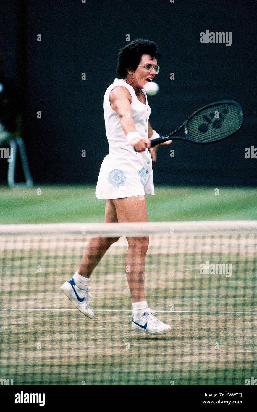 BILLY JEAN KING WIMBLEDON CHAMPIONSHIPS WIMBLEDON LONDON ENGLAND 25. Juni 1983 Stockfoto