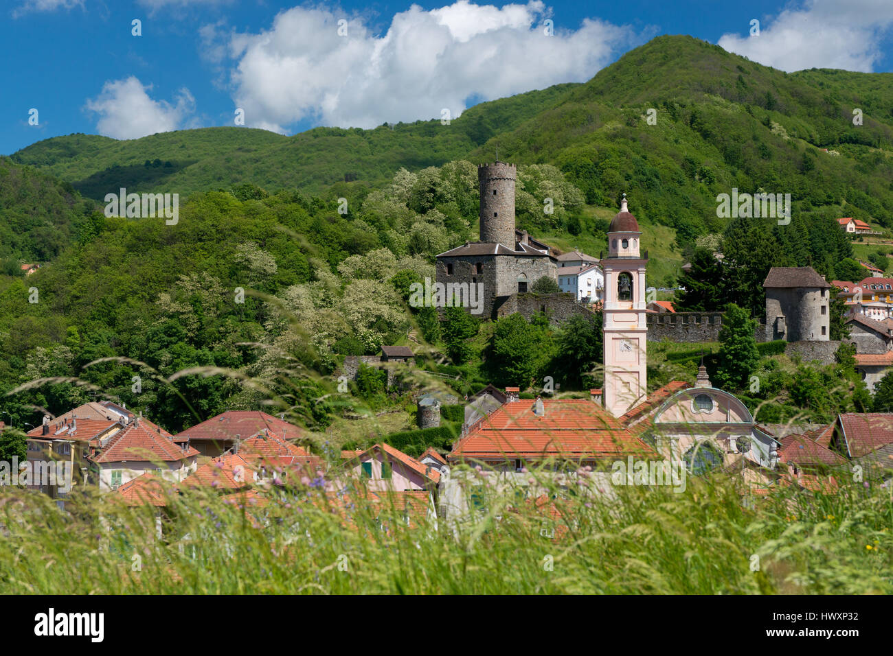 Panorama des Dorfes Campo Ligure, Teil des Vereins den schönsten italienischen Dörfern. Befindet sich in Ligurien Stockfoto
