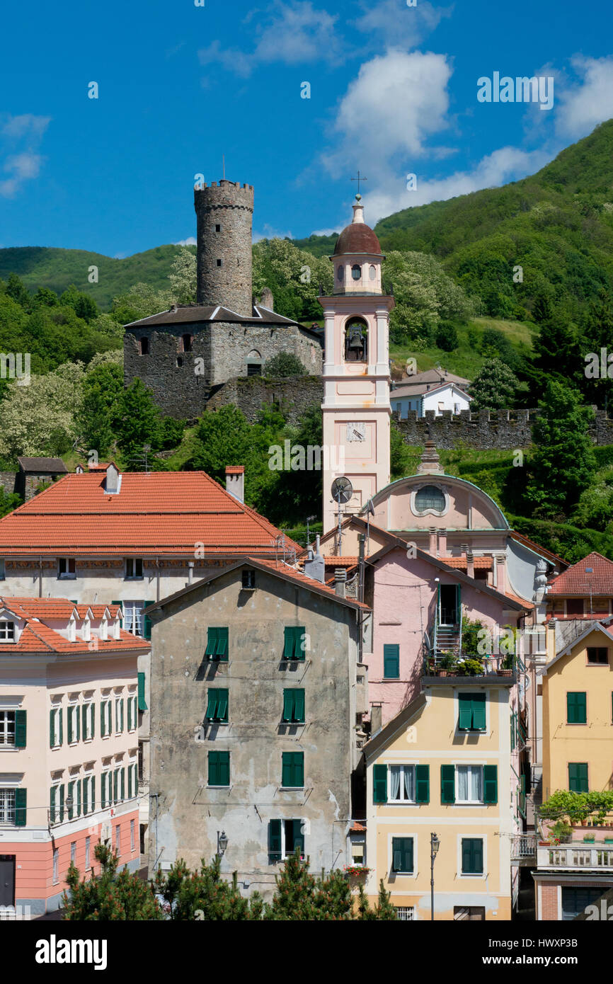 Panorama des Dorfes Campo Ligure, Teil des Vereins den schönsten italienischen Dörfern. Befindet sich in Ligurien Stockfoto
