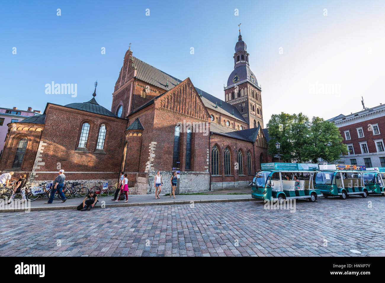 Dom zu Riga am Domplatz, Altstadt von Riga, Hauptstadt der Republik Lettland Stockfoto