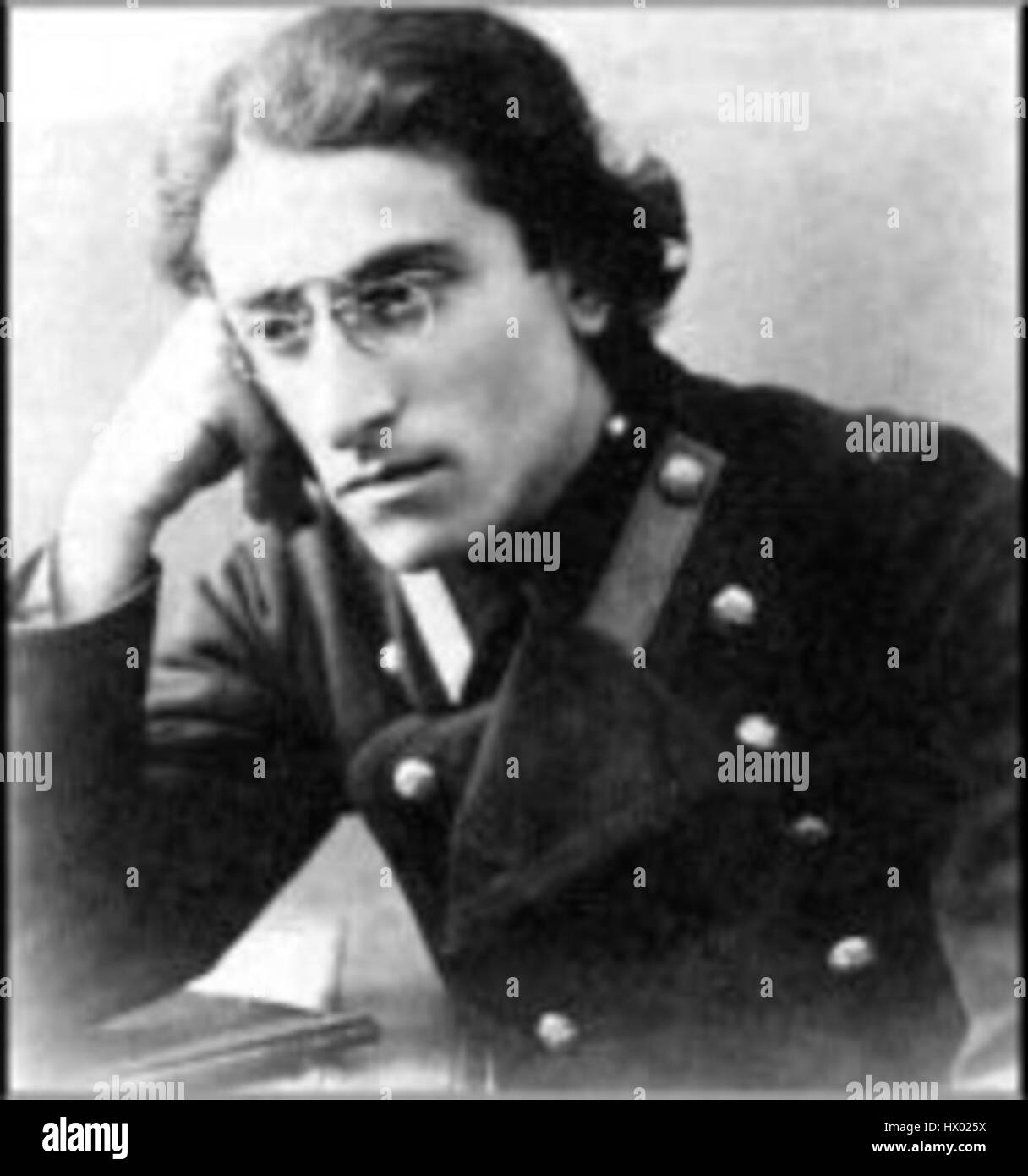 Freydun Atturaya war ein iranischer Künstler, der für seine surrealen und abstrakten Werke bekannt ist. Seine Gemälde beschäftigen sich oft mit Themen der persischen Kultur, Philosophie und Identität. Stockfoto