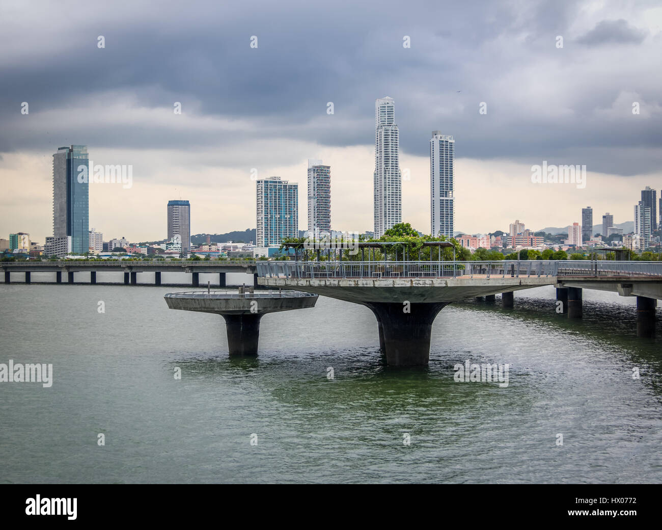 Cinta Costera Aussichtspunkt mit Skyline Blick - Panama City, Panama Stockfoto