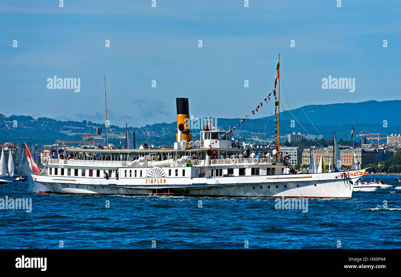 Schaufelraddampfer Simplon am Genfer See, Kanton Genf, Schweiz Stockfoto
