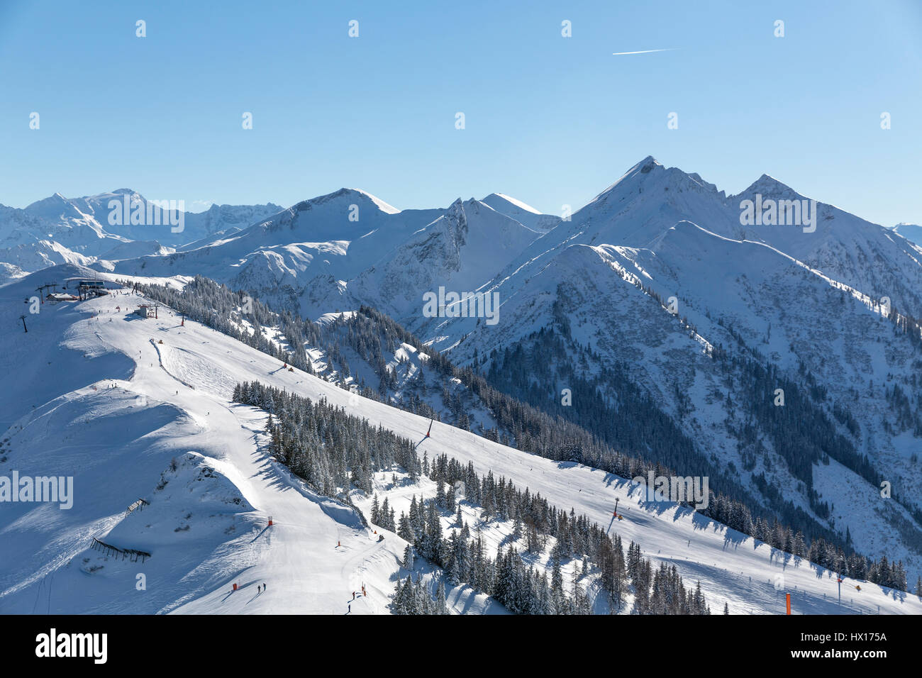 Österreich, Salzburger Land, St. Johann Im Pongau Bezirk, Blick vom Fulseck Bergstation auf Berge im winter Stockfoto