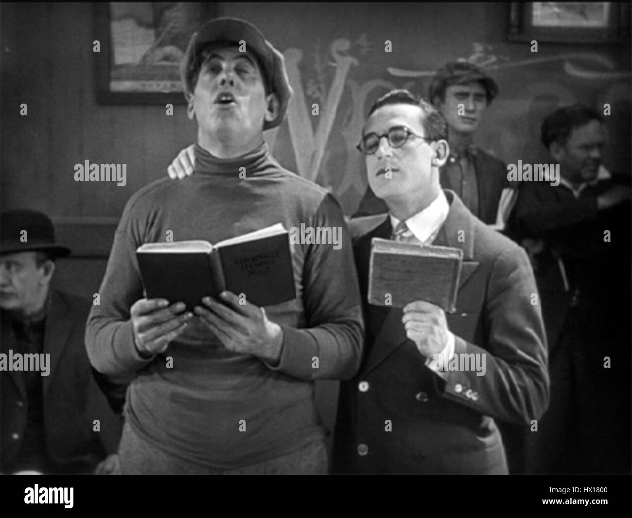 „For Havens Sake“ könnte sich auf verschiedene künstlerische oder literarische Werke beziehen, darunter ein Werk, das sich auf spirituelle oder göttliche Themen konzentriert. Ohne weitere Einzelheiten wird es verstanden, Themen der menschlichen Verbindung mit dem Göttlichen zu reflektieren und eine künstlerische oder emotionale Erforschung der Spiritualität anzubieten. Stockfoto