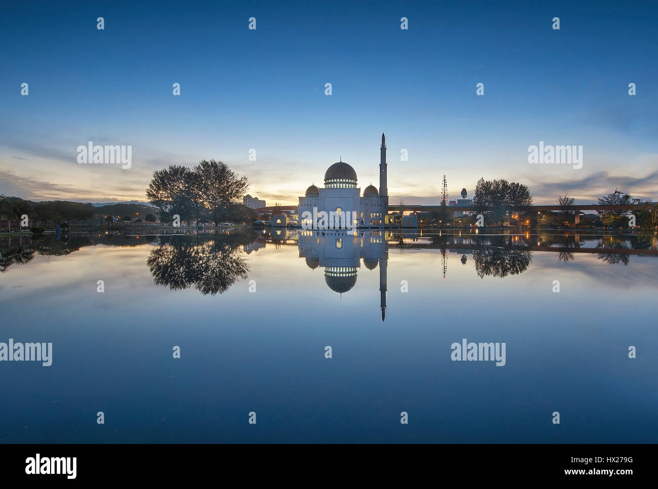 Wunderschöne Moschee Puchong Moschee Stockfoto