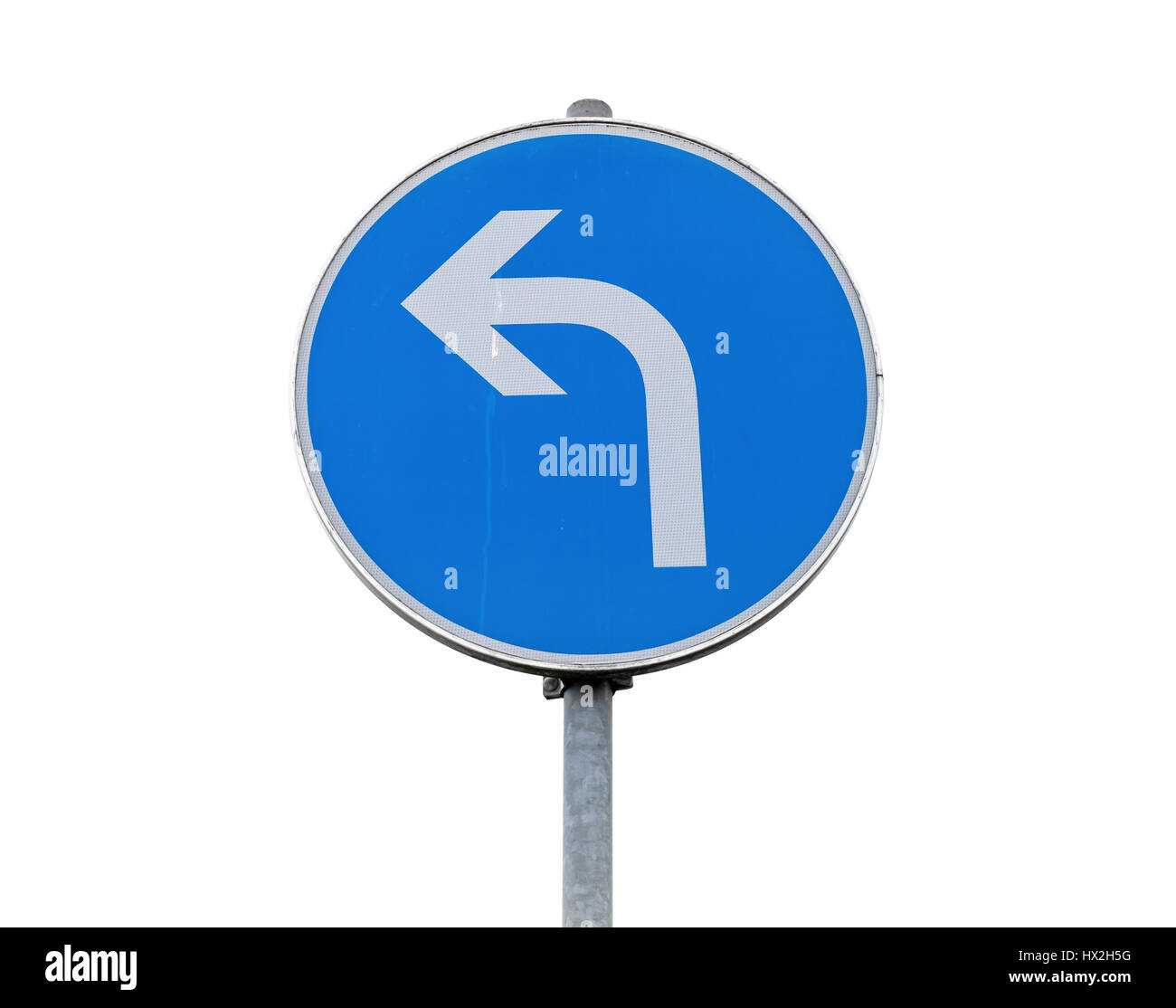 Biegen Sie links Straßenschild isoliert auf weißem Hintergrund, Nahaufnahme Foto Stockfoto