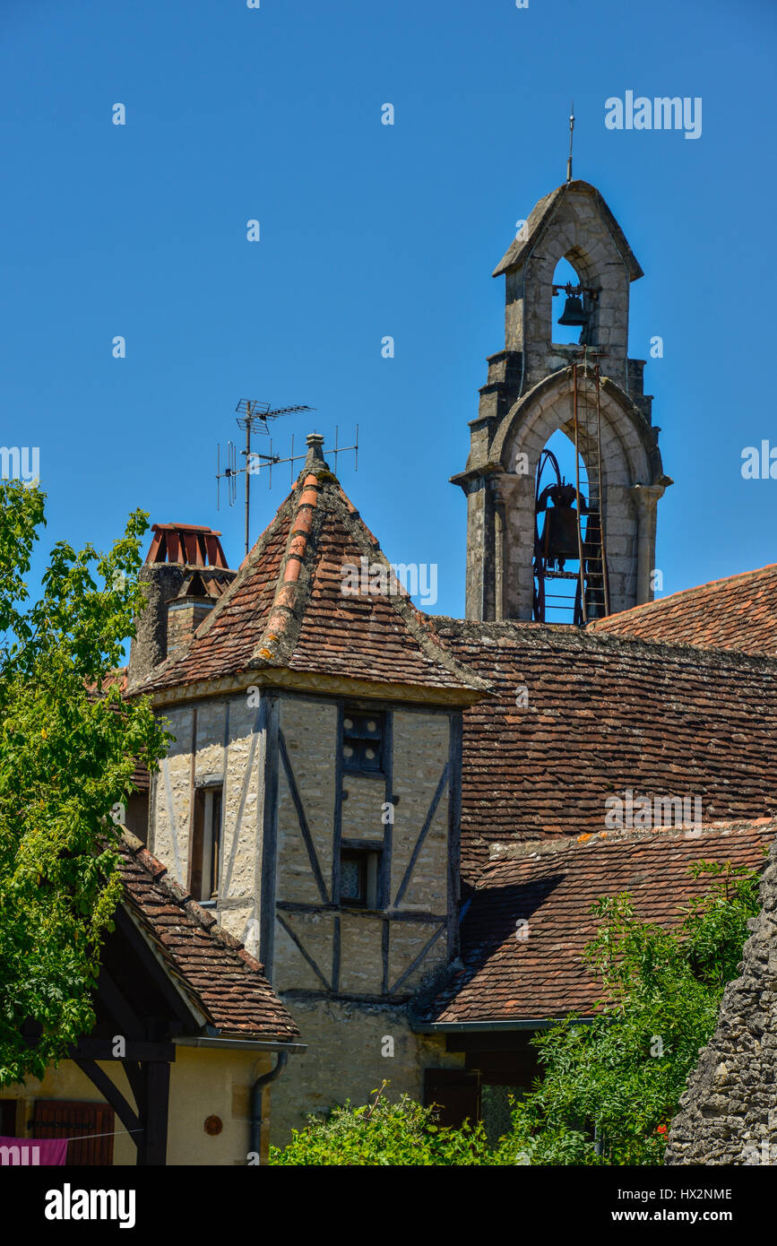 Taubenhaus und Kirche in Rocamadour, in der Region viele Occitanie, Frankreich Stockfoto