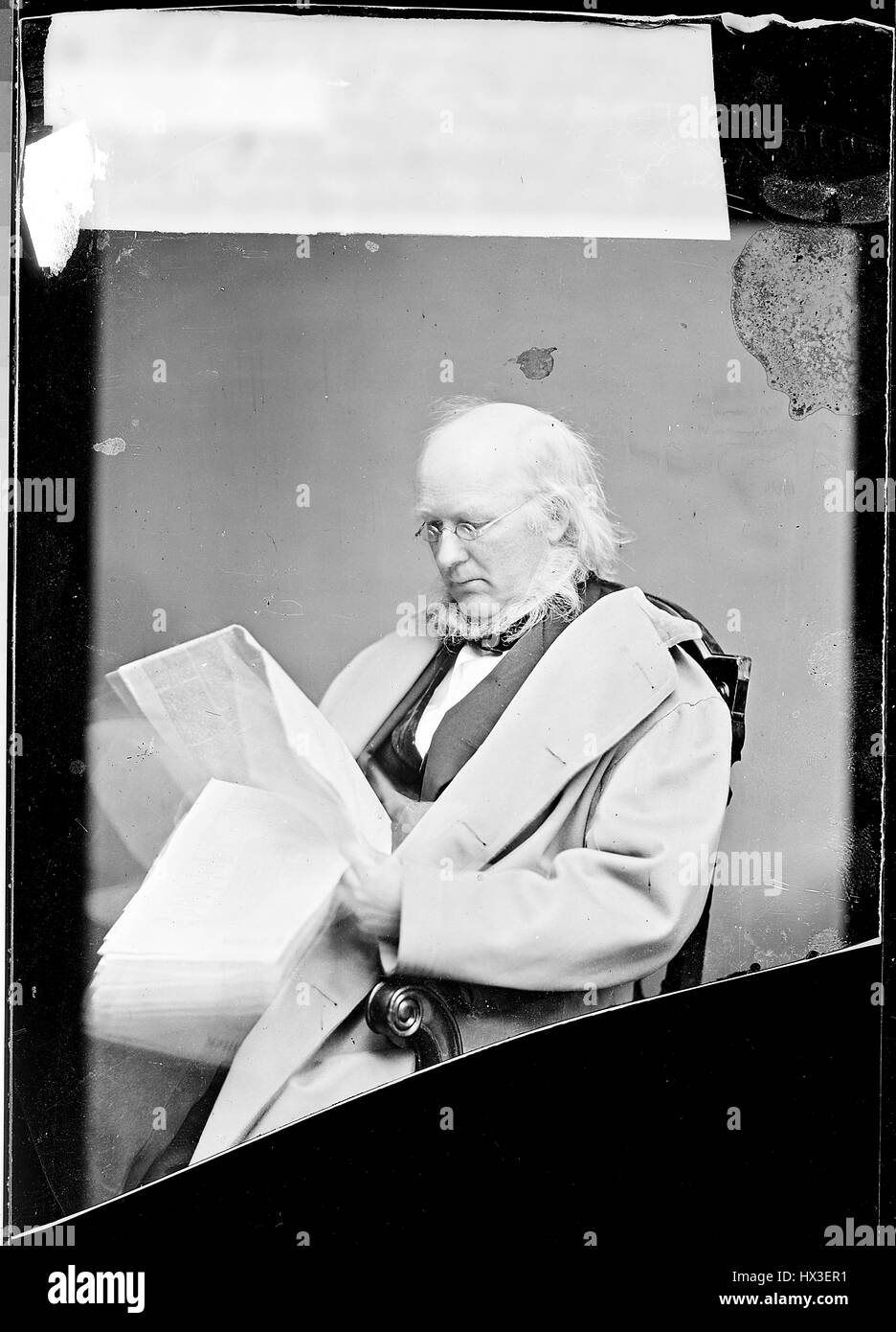 Halblängen sitzenden Porträt von Horace Greeley, Gründer und Herausgeber der New York Tribune und Präsidentschaftskandidaten der neuen liberalen republikanischen Partei im Jahr 1872, 1863. Bild mit freundlicher Genehmigung National Archives. Stockfoto