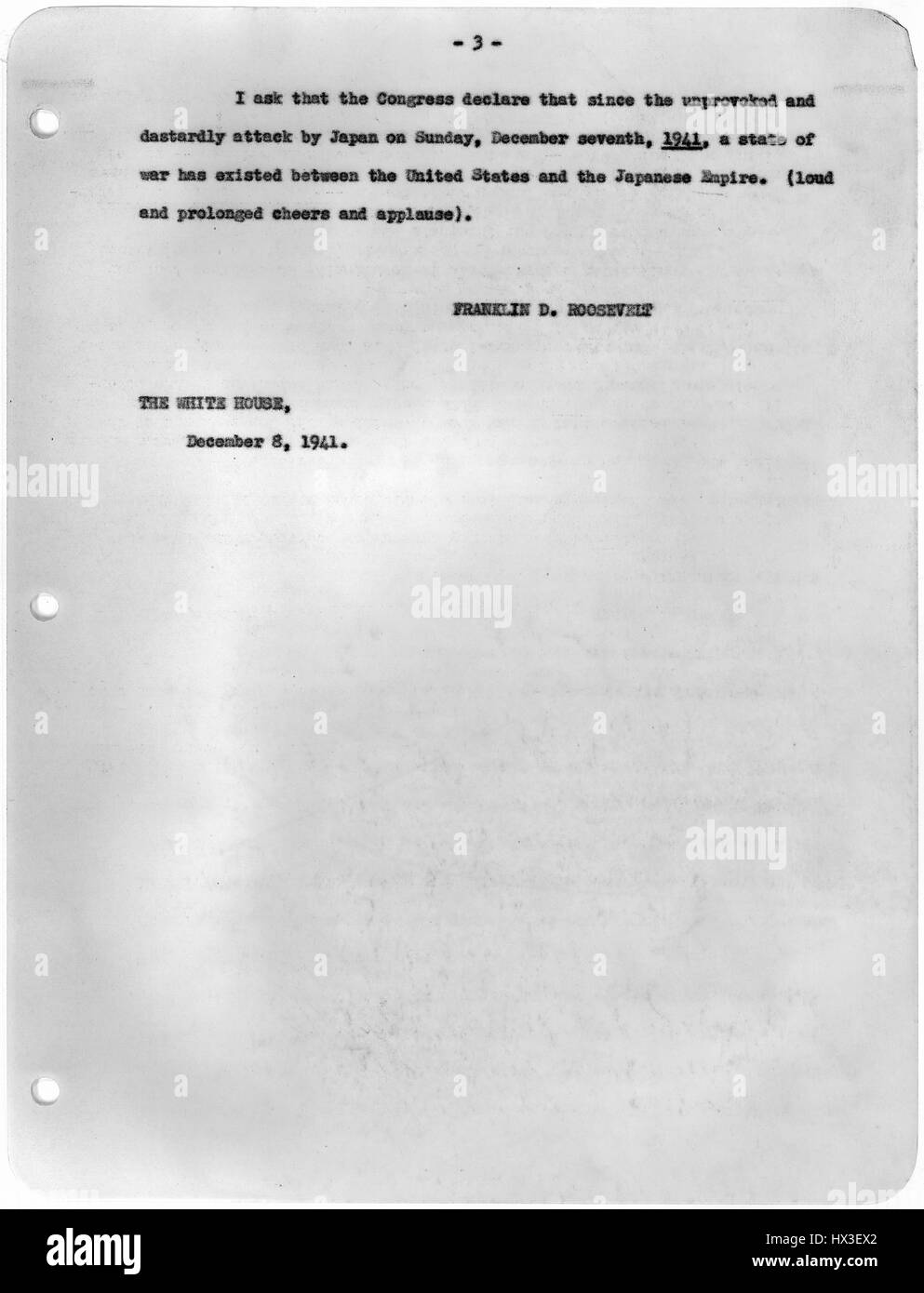 Die dritte Seite der Abschrift der Mitteilung an den Kongress von Präsident Franklin D Roosevelt der Krieg gegen Japan, Washington, District Of Columbia, 8. Dezember 1941. Bild mit freundlicher Genehmigung National Archives. Stockfoto