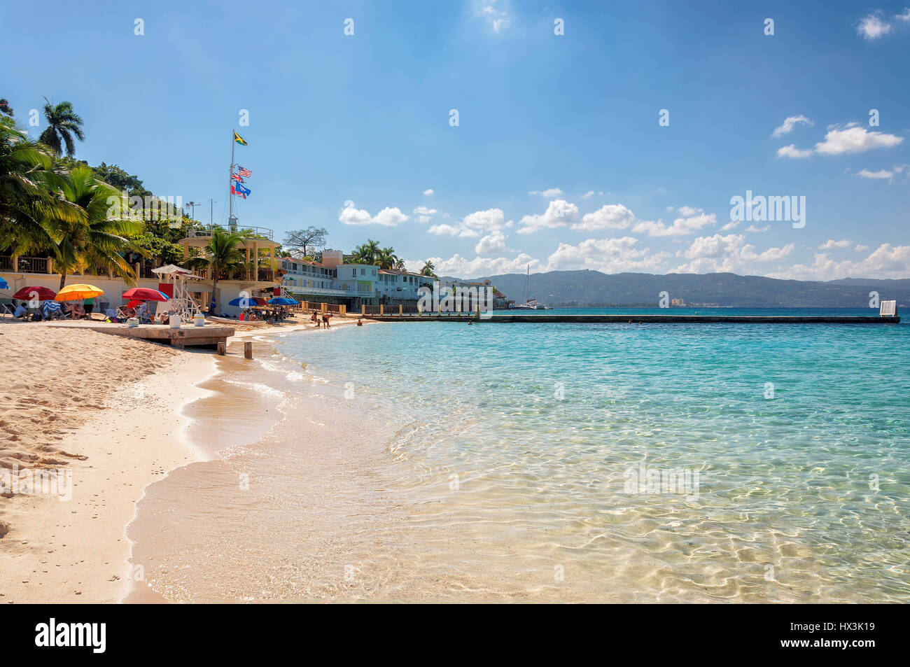 Jamaika-Strand in der Nähe von Montego Bay. Stockfoto