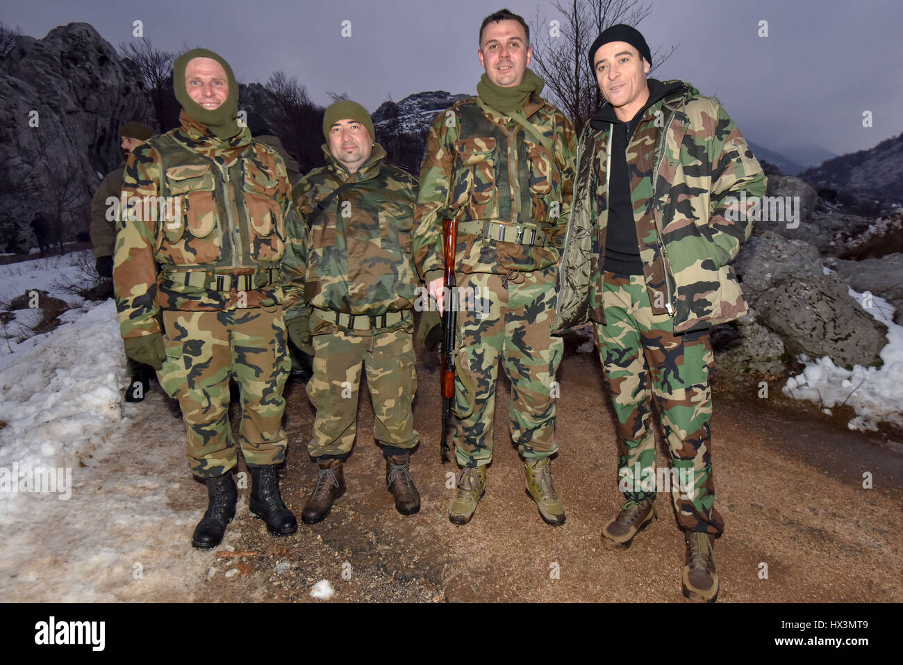 Schauspieler Goran Visnjic am Filmset von 'Allgemein' in Gracac, Kroatien, unter der Regie von Antun Vrdoljak. Der Film ist über das Leben von General Ante Gotovina.  Mitwirkende: Goran Visnjic wo: Gracac, Kroatien bei: 21. Februar 2017 Credit: WENN.com ** nur verfügbar für die Veröffentlichung in UK, USA, Deutschland, Österreich, Schweiz ** Stockfoto