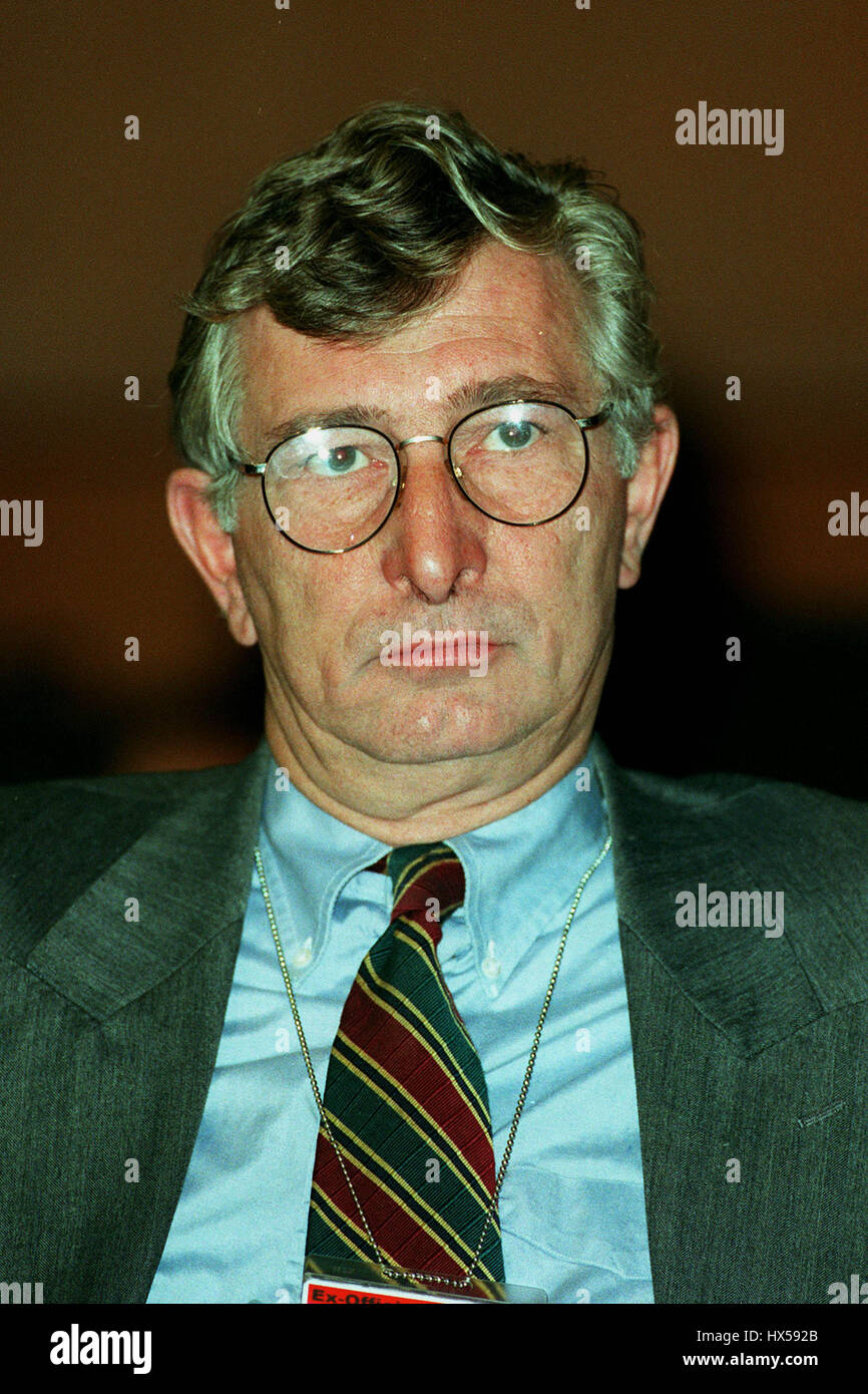 ROGER STOTT MP LABOUR PARTY WIGAN 1. Oktober 1998 Stockfoto