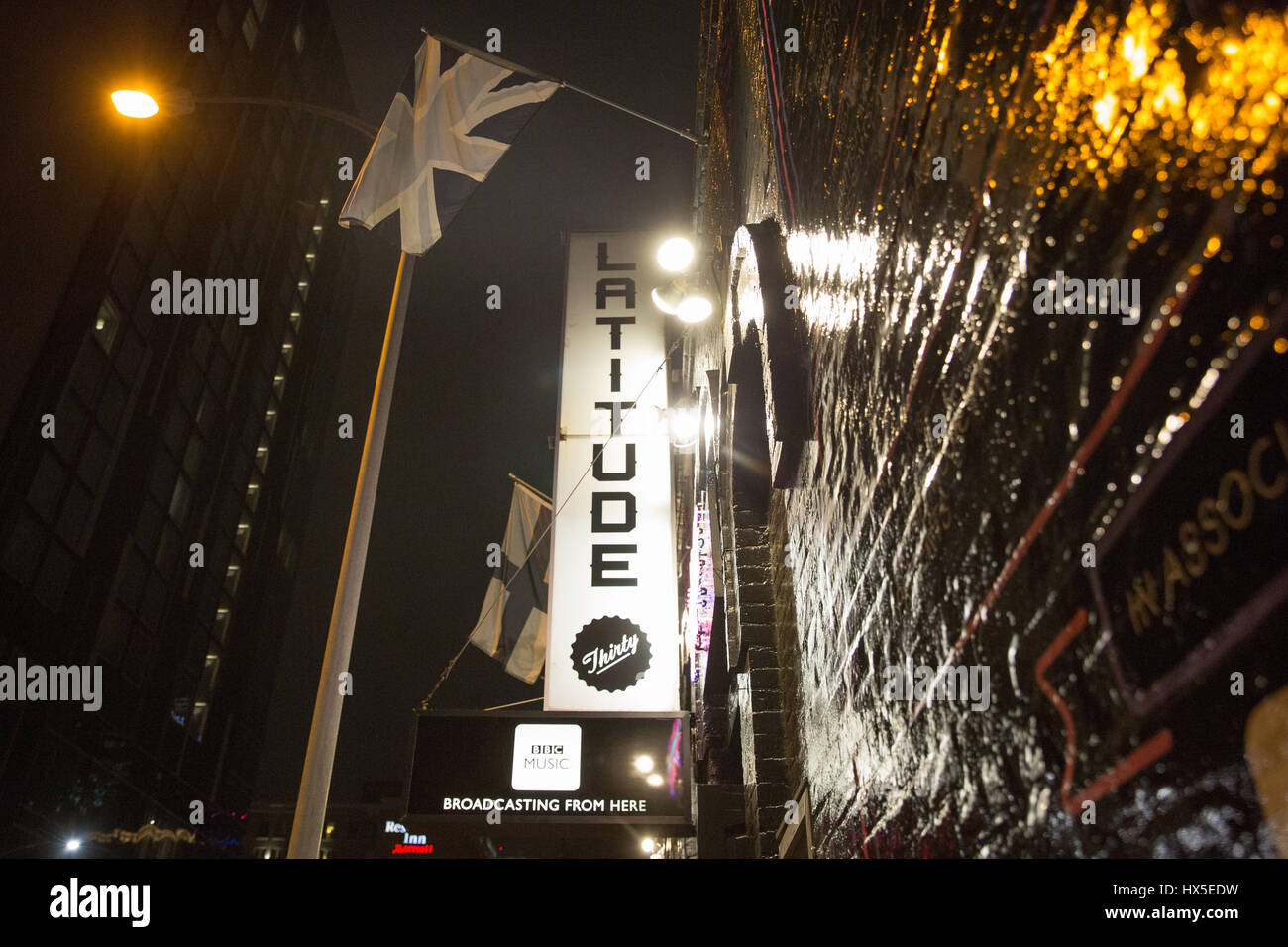 Exterieur der 'Breite' Bar am San Jacinto Blvd, Austin, Texas. Stockfoto