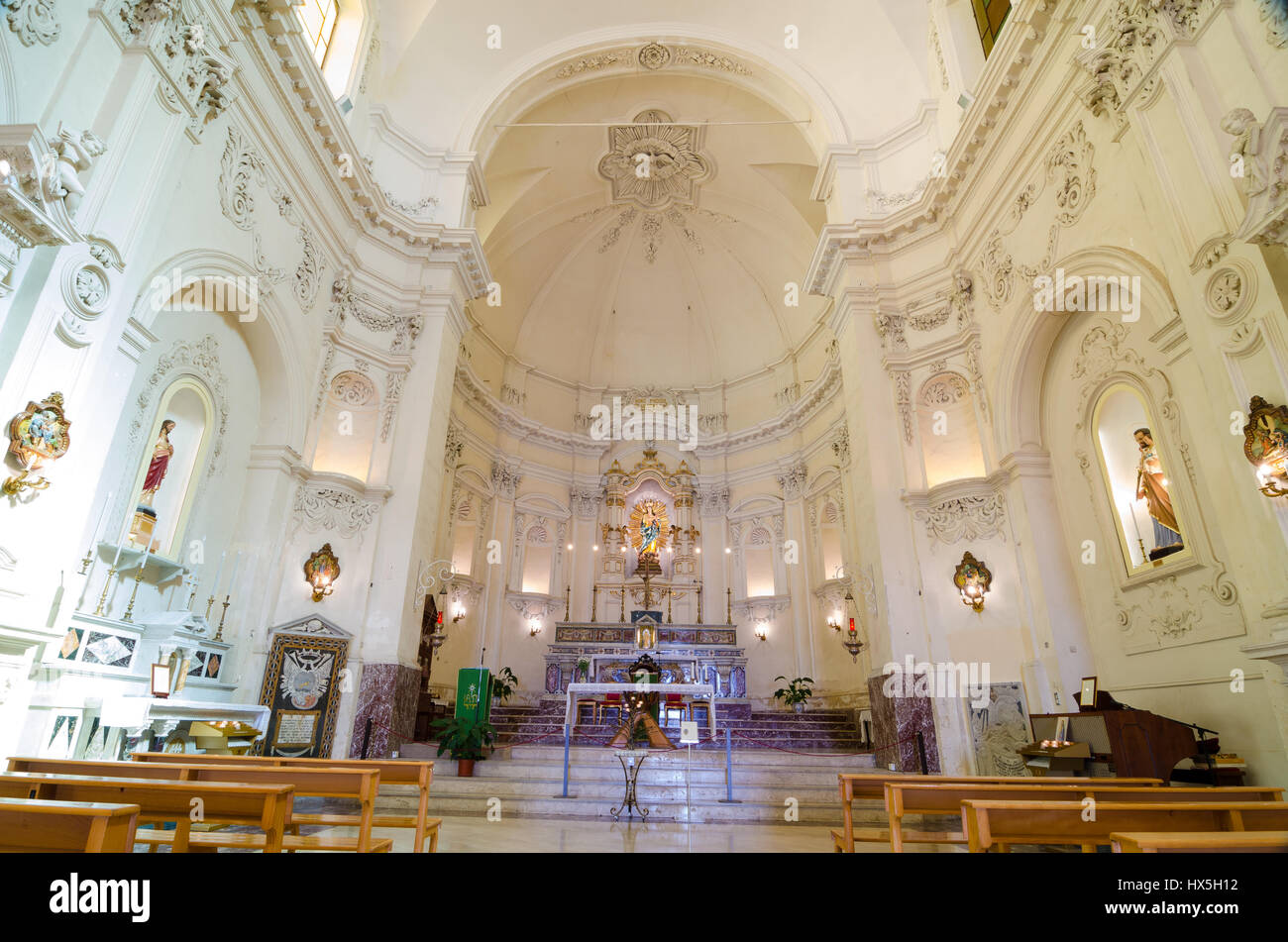 Noto, Italien - 13. September 2015: Innenraum der Kirche von Saint Francis Immaculate, sizilianischen Barocks. Noto, Italien Stockfoto