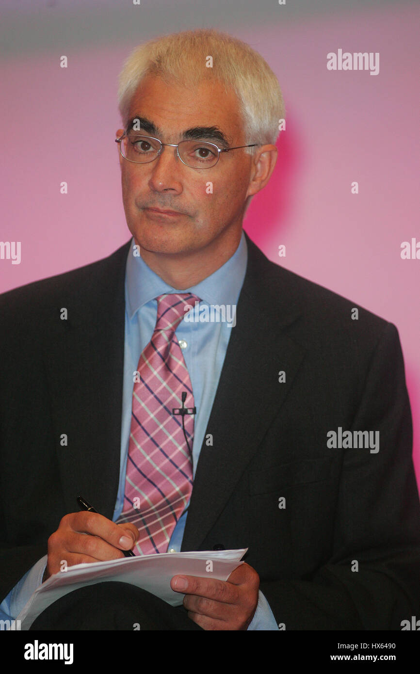 ALISTAIR DARLING MP SEC STATE TRANSPORT & Schottland 27. September 2004 die BRIGHTON CENTRE BRIGHTON ENGLAND Stockfoto