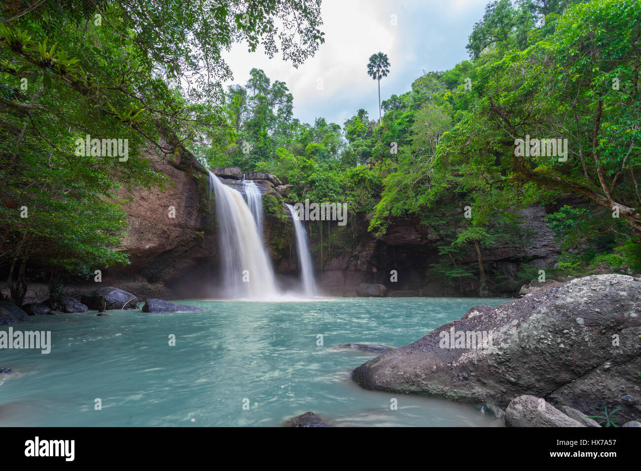 Haewsuwat Wasserfälle von Khaoyai Nationalpark, Thailand Stockfoto