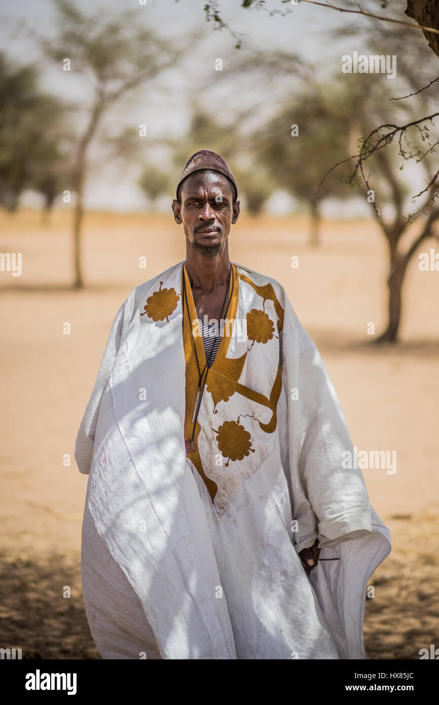 Ältester der Fulani Dorf im Senegal Stockfoto